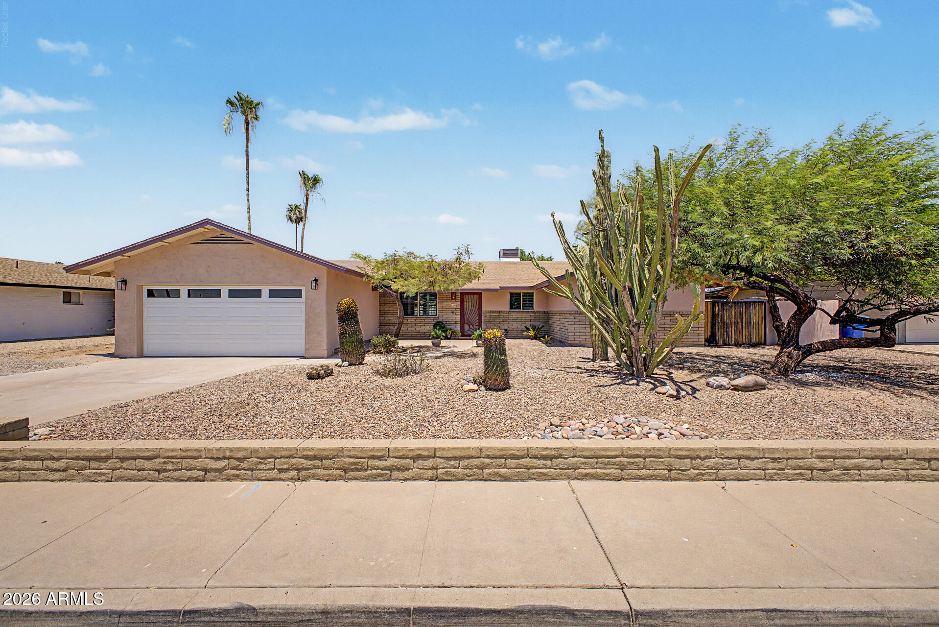 TIERRA ESTE PARK UNIT 2 - Residential