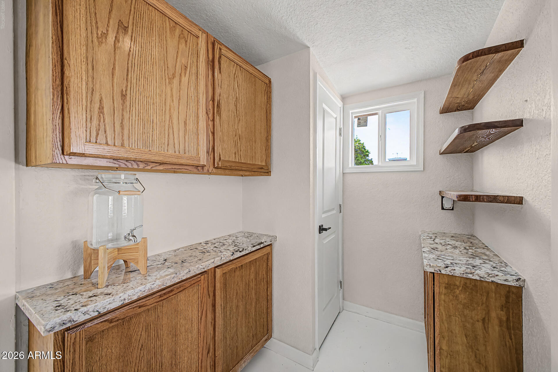 TIERRA ESTE PARK UNIT 2 - Residential