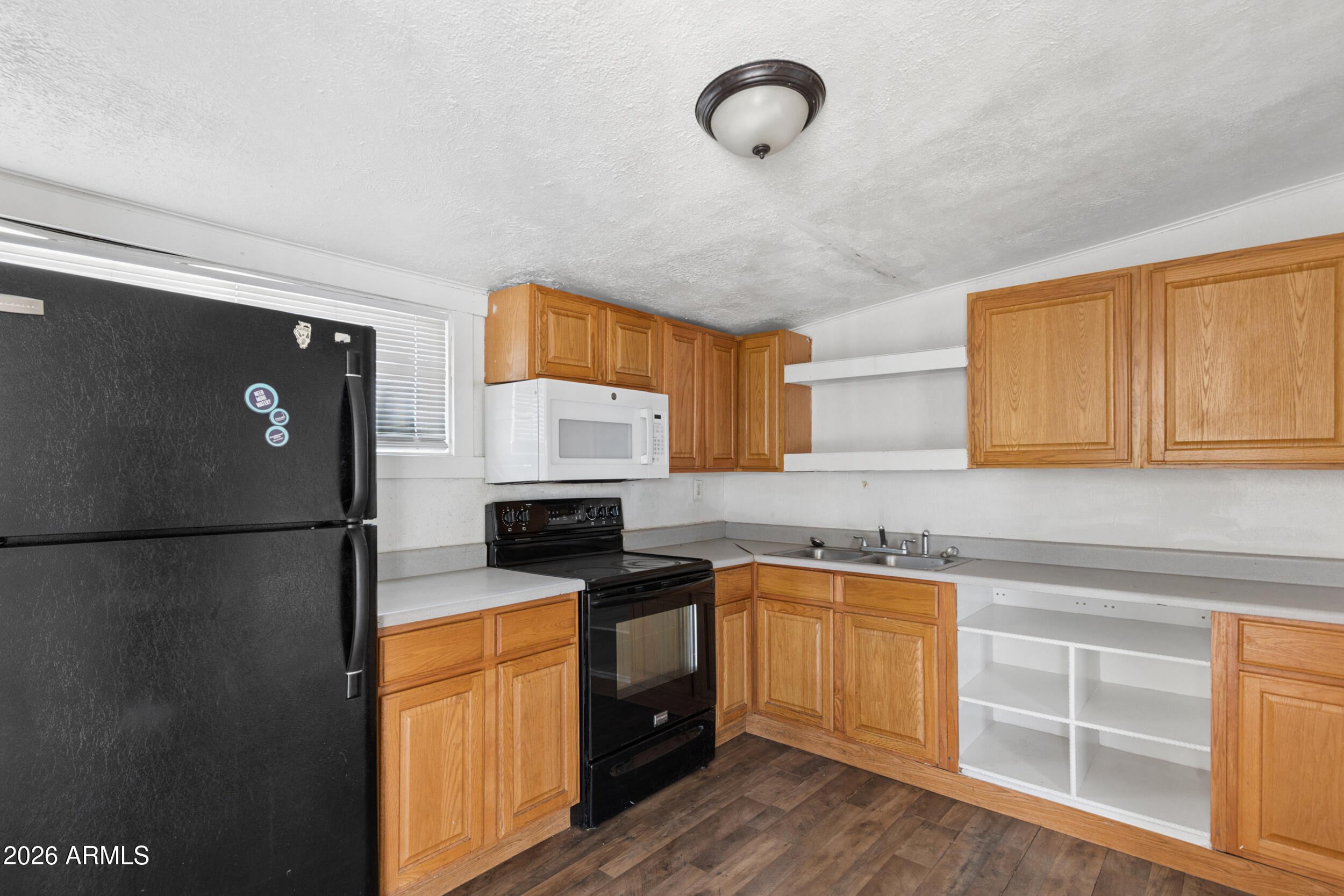 MYERS HOMESTIES 1ST UNIT - Residential
