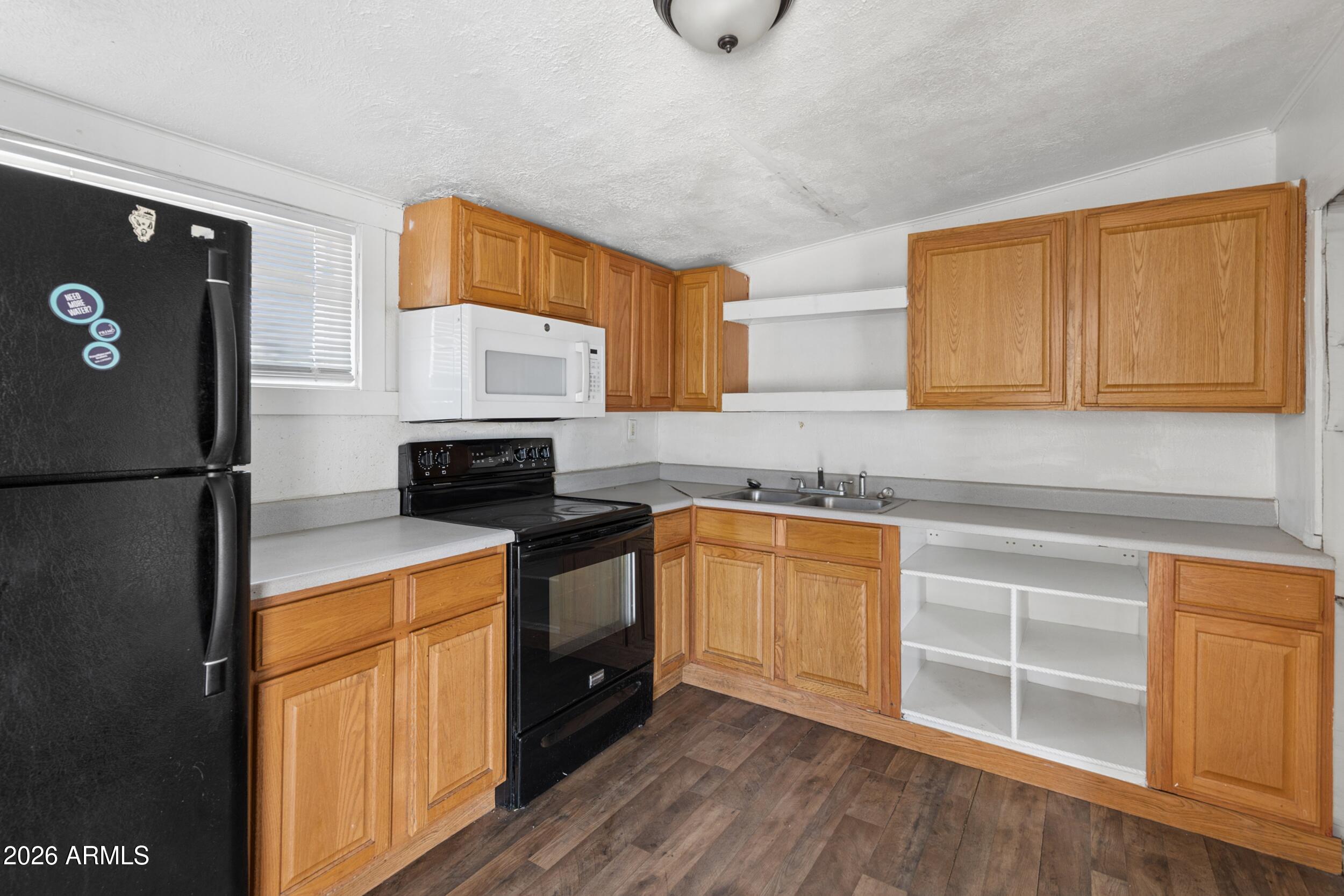 MYERS HOMESTIES 1ST UNIT - Residential