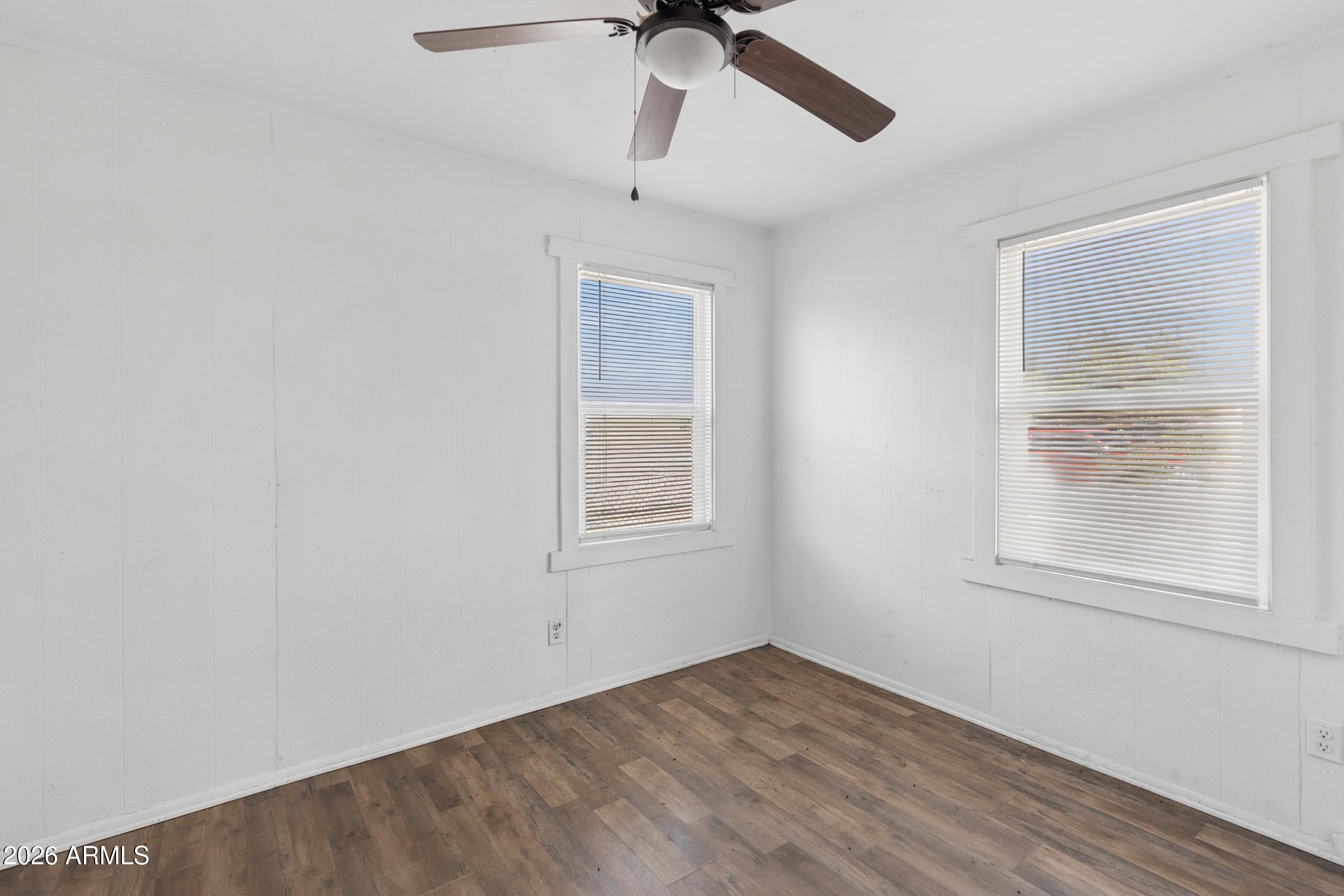 MYERS HOMESTIES 1ST UNIT - Residential