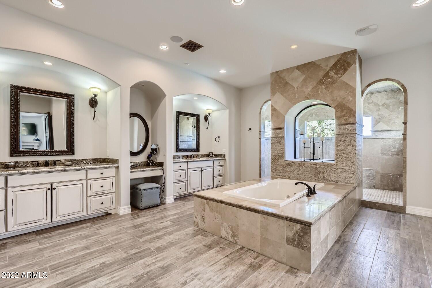 Lone Mountain Estates - Residential