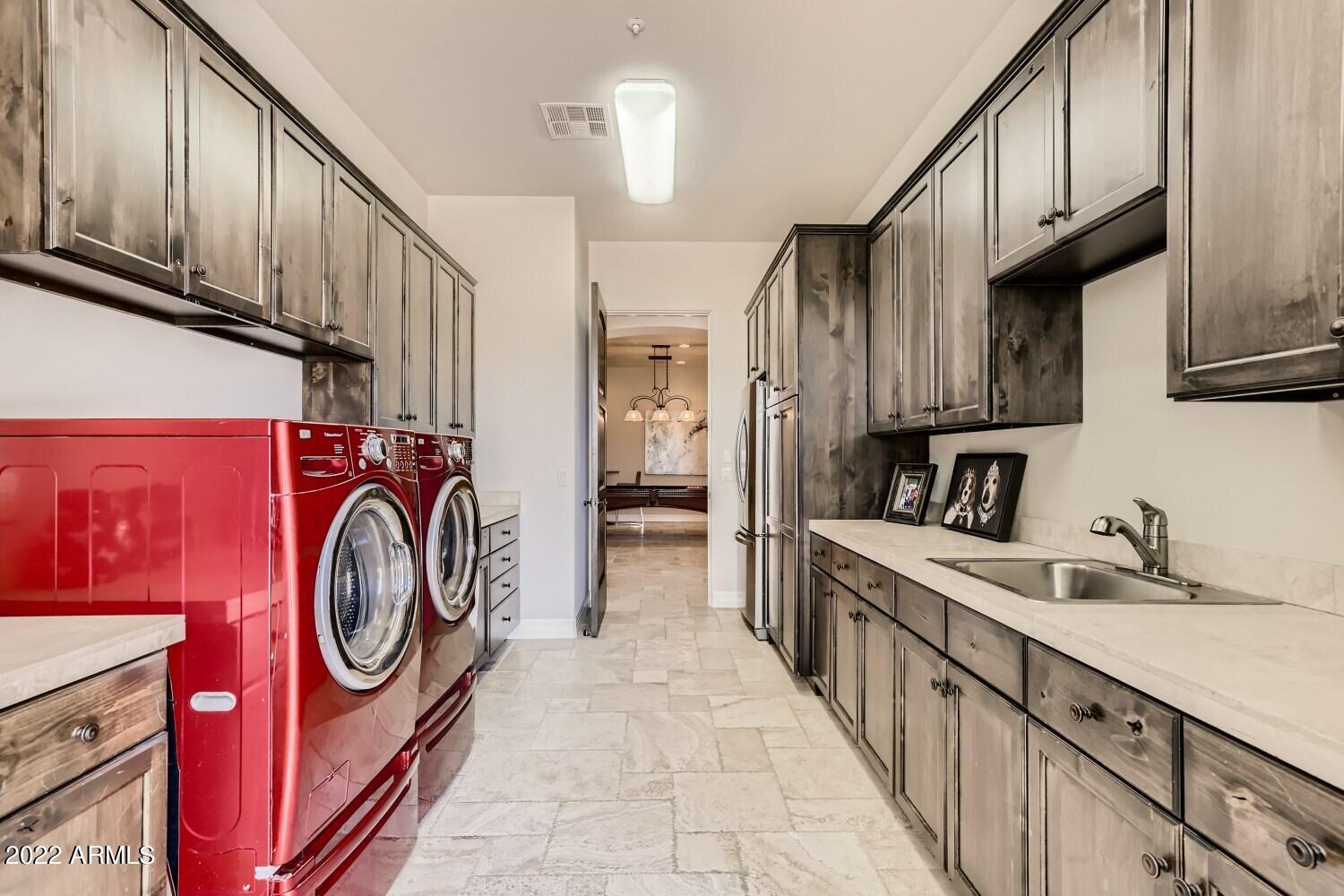 Lone Mountain Estates - Residential