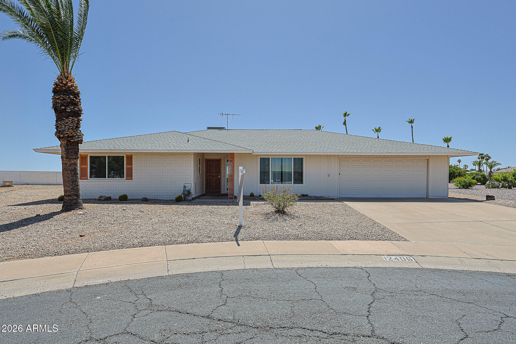Investor opportunity in Sun City! This 2 bed, 2 bath Cranbrook model offers 1,921 sq ft on an oversized cul-de-sac lot with strong upside potential. Ideal for remodel, resale, seasonal rental, or long-term investment in a highly desirable active adult community. Features include a large Arizona room, inside laundry, attached direct-access garage, and flexible floor plan ready for updates. Sun City amenities include golf courses, recreation centers, pools, fitness facilities, pickleball, clubs, and more. Great value-add opportunity in a sought-after 55+ community!