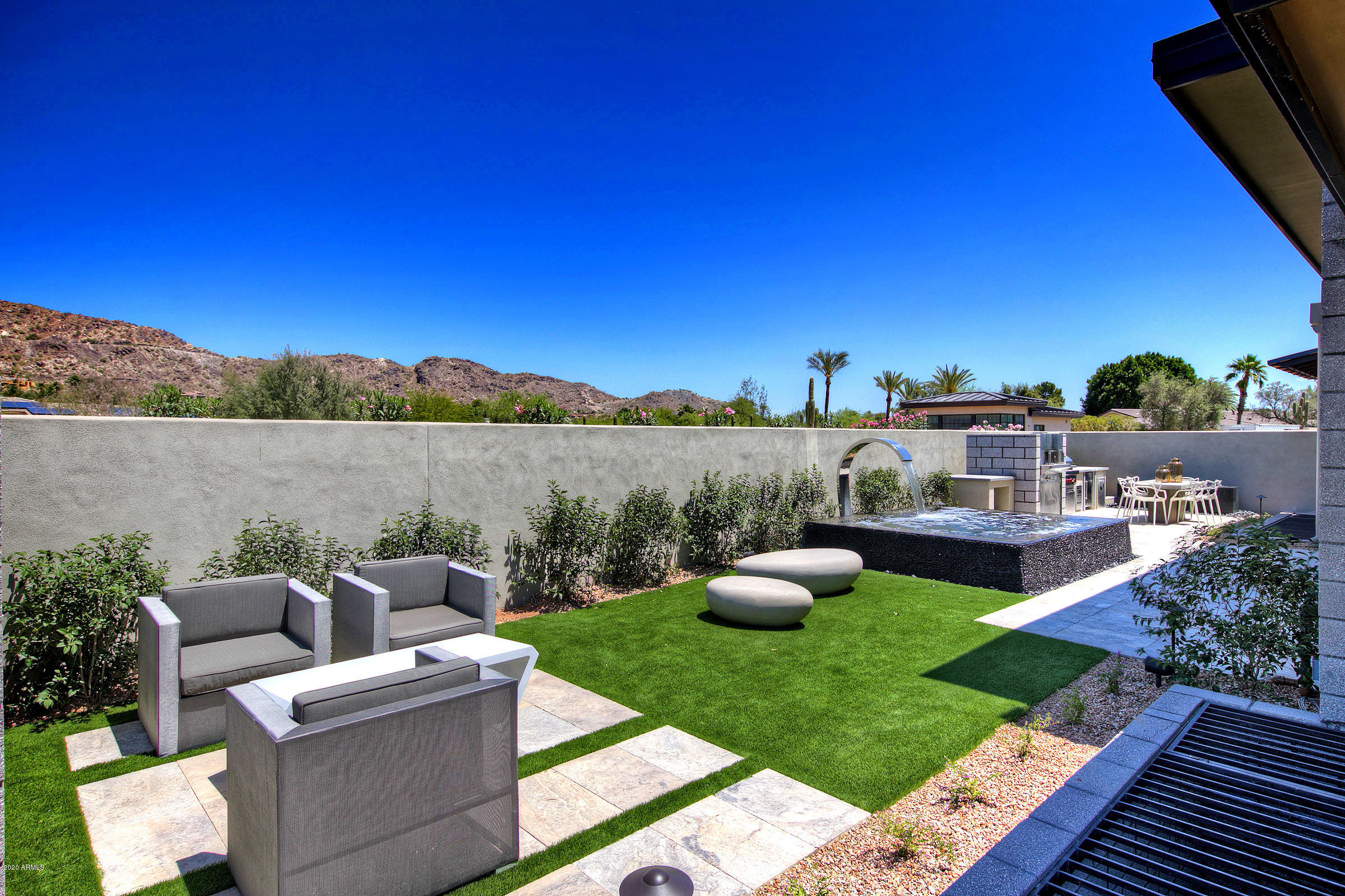 THE VILLAGE AT MOUNTAIN SHADOWS - Residential