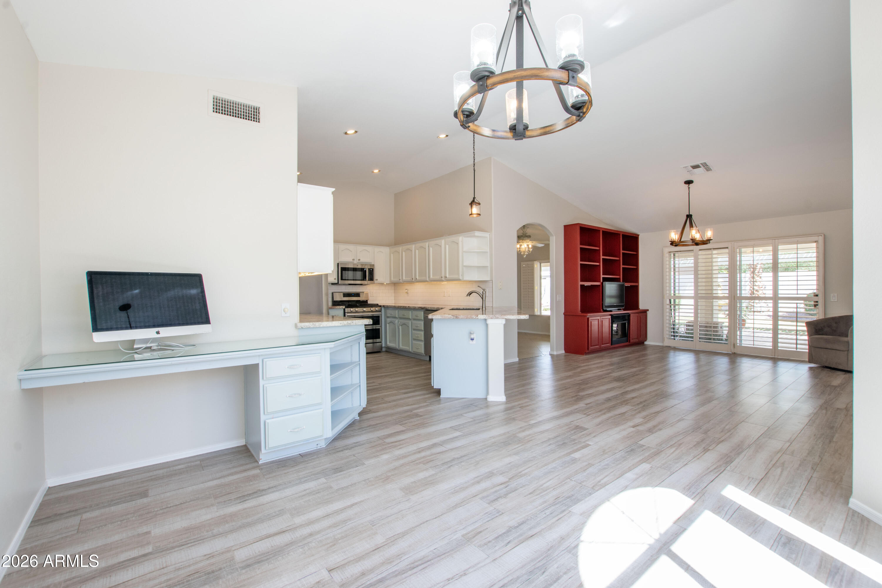 PEBBLECREEK UNIT SIX - Residential