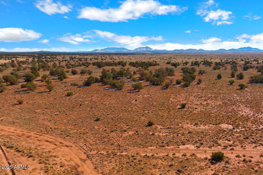 GRAND CANYON RANCHES - Land