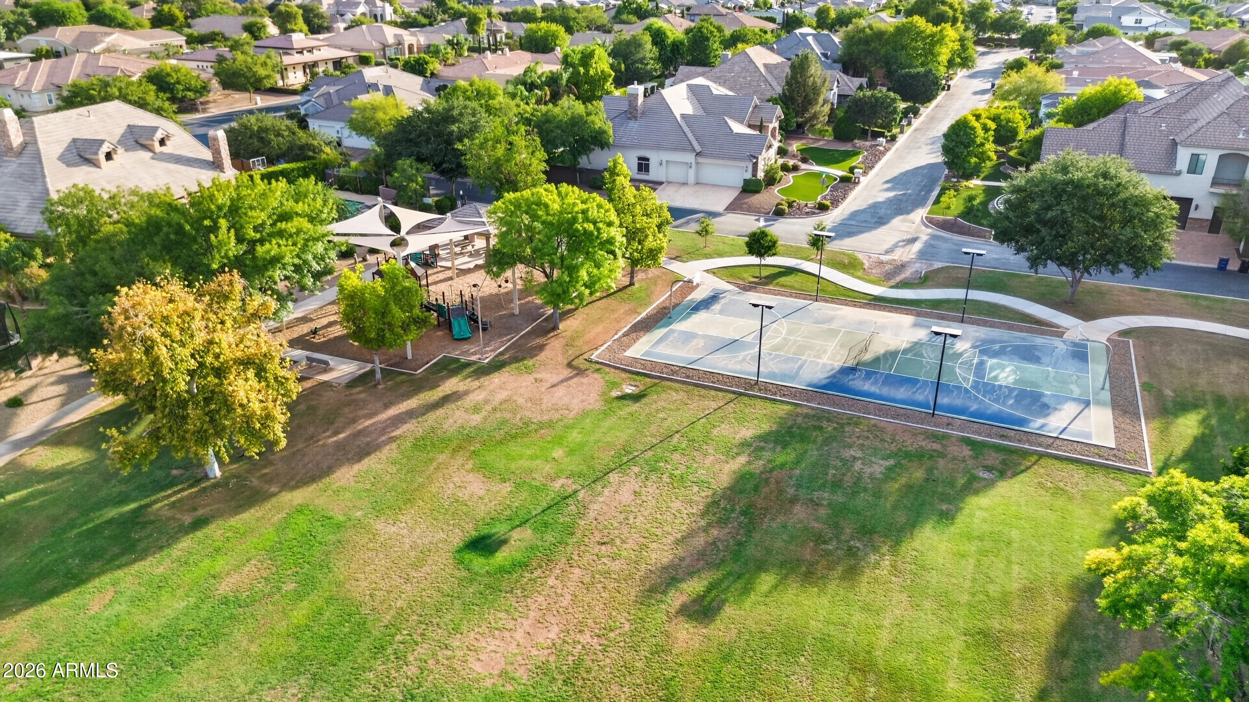 WHITEWING AT HIGLEY - Residential