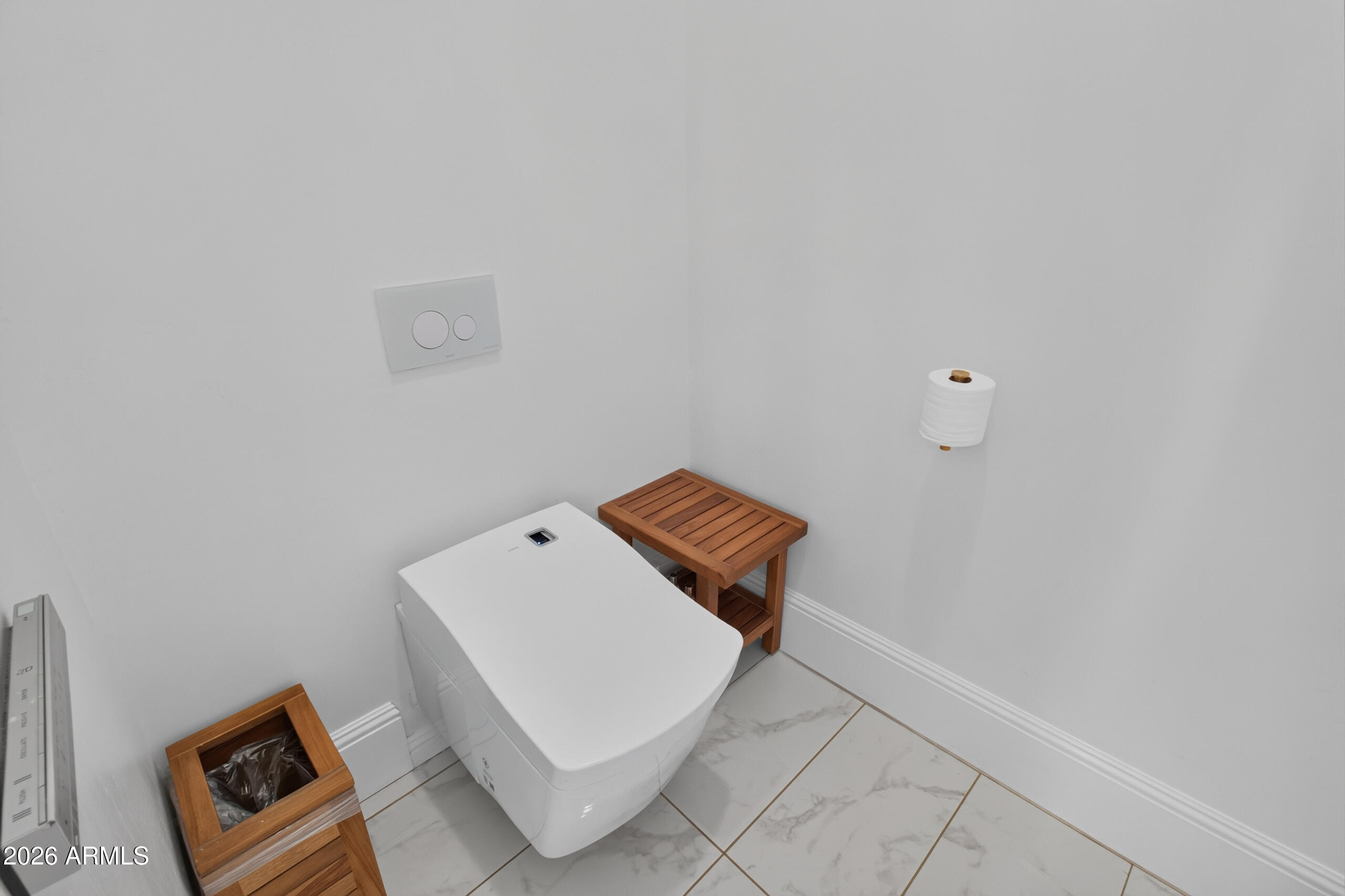 WHITEWING AT HIGLEY - Residential