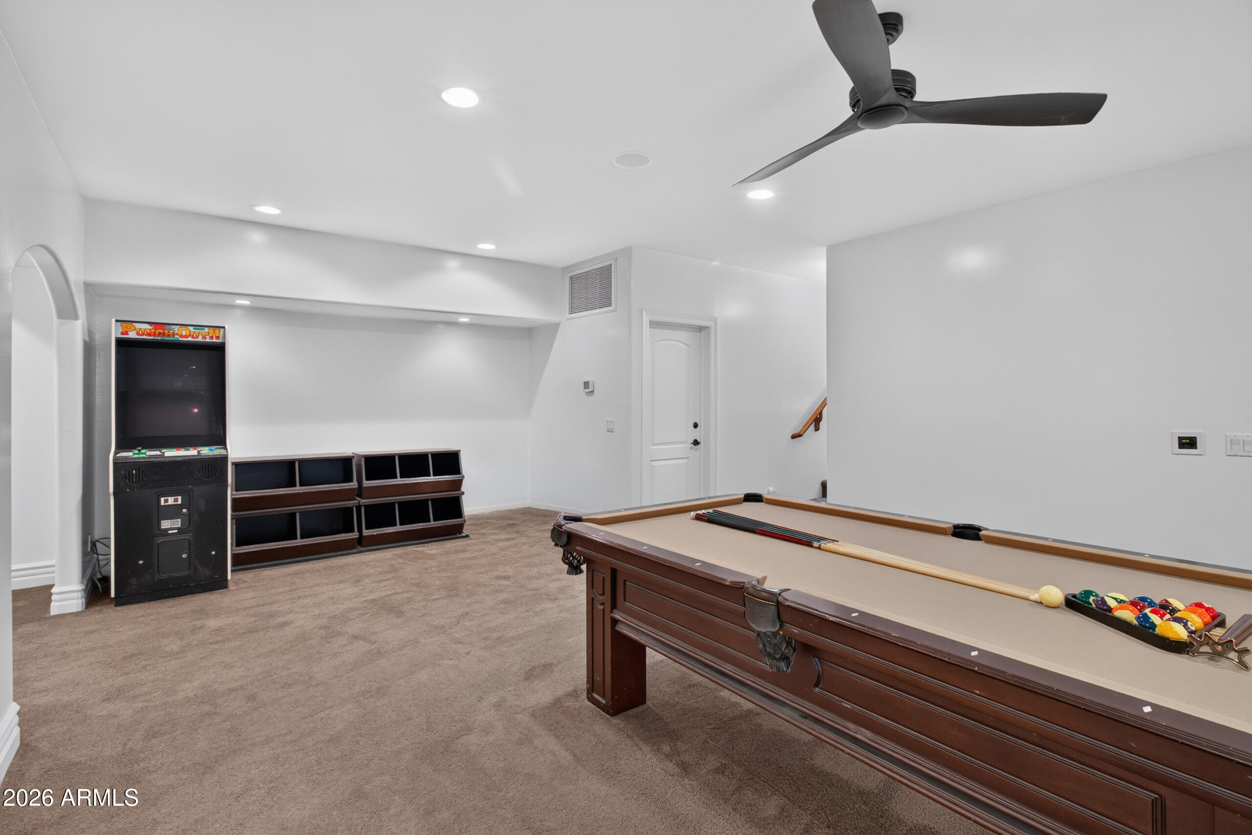 WHITEWING AT HIGLEY - Residential