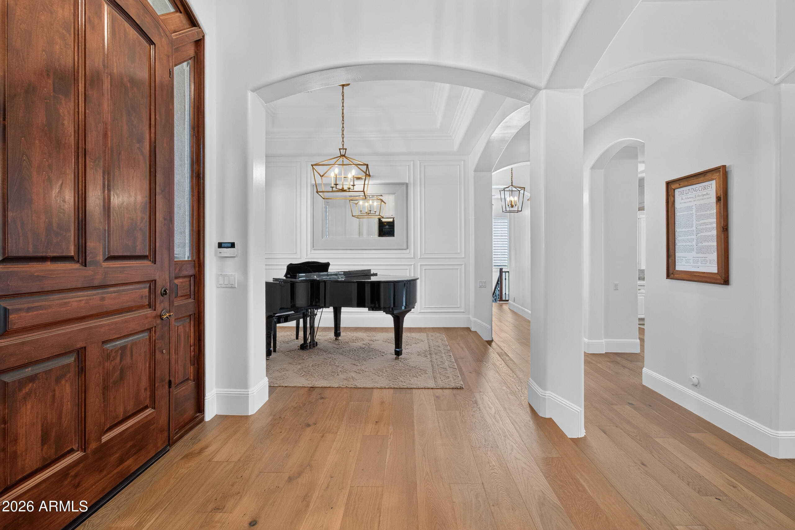WHITEWING AT HIGLEY - Residential