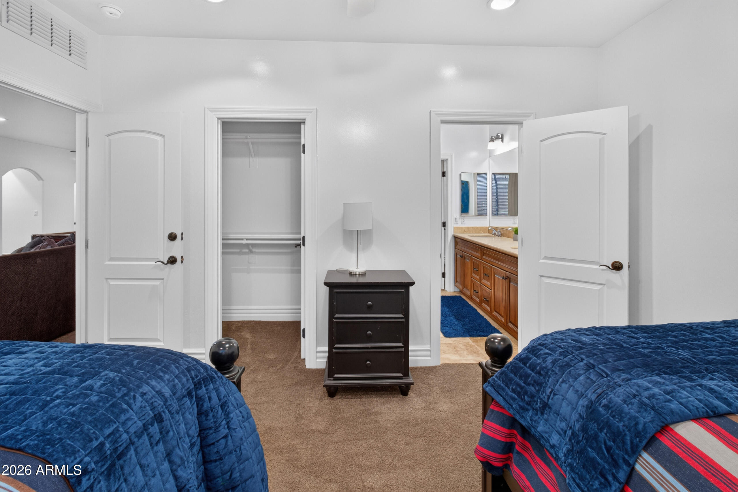 WHITEWING AT HIGLEY - Residential