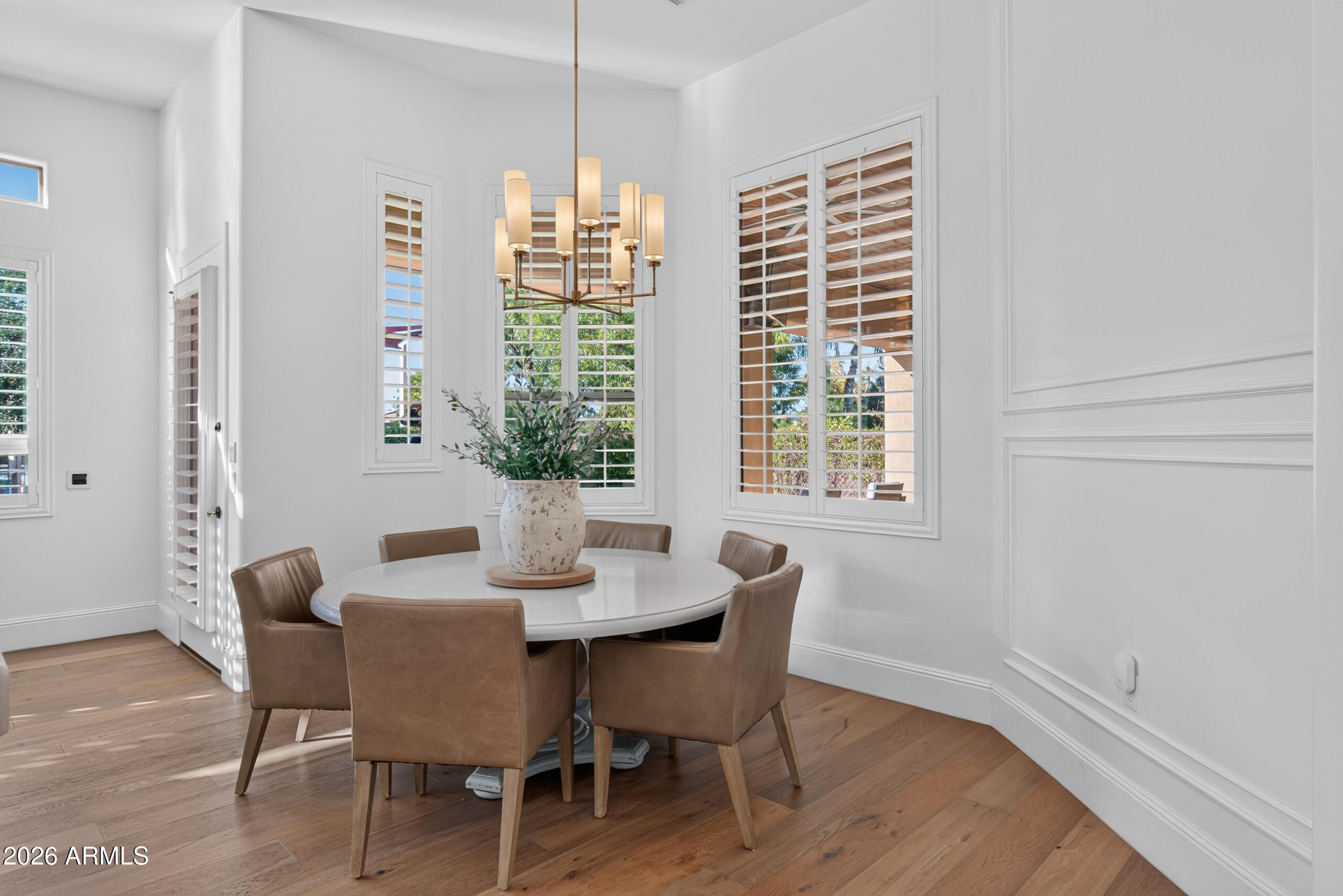 WHITEWING AT HIGLEY - Residential