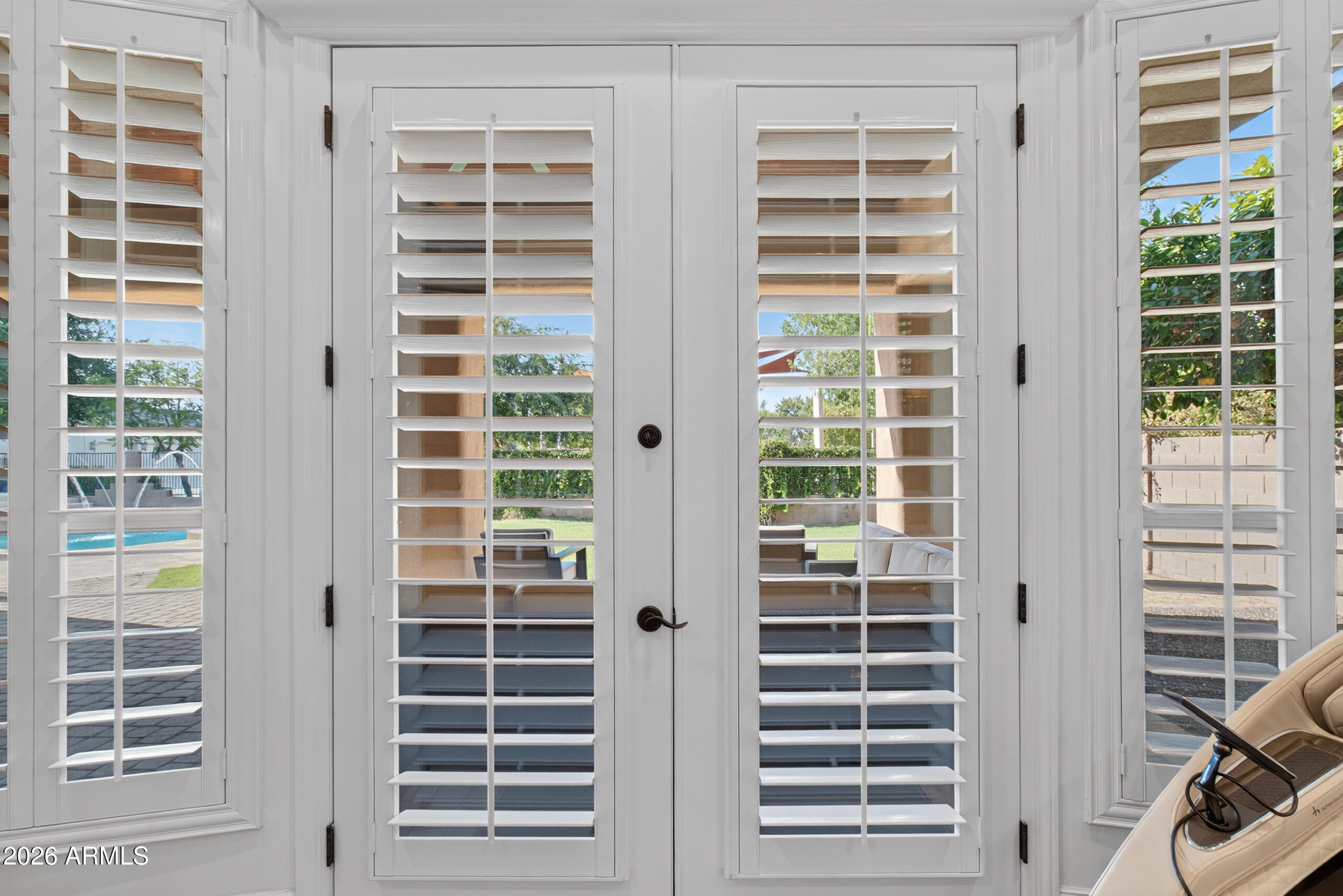 WHITEWING AT HIGLEY - Residential