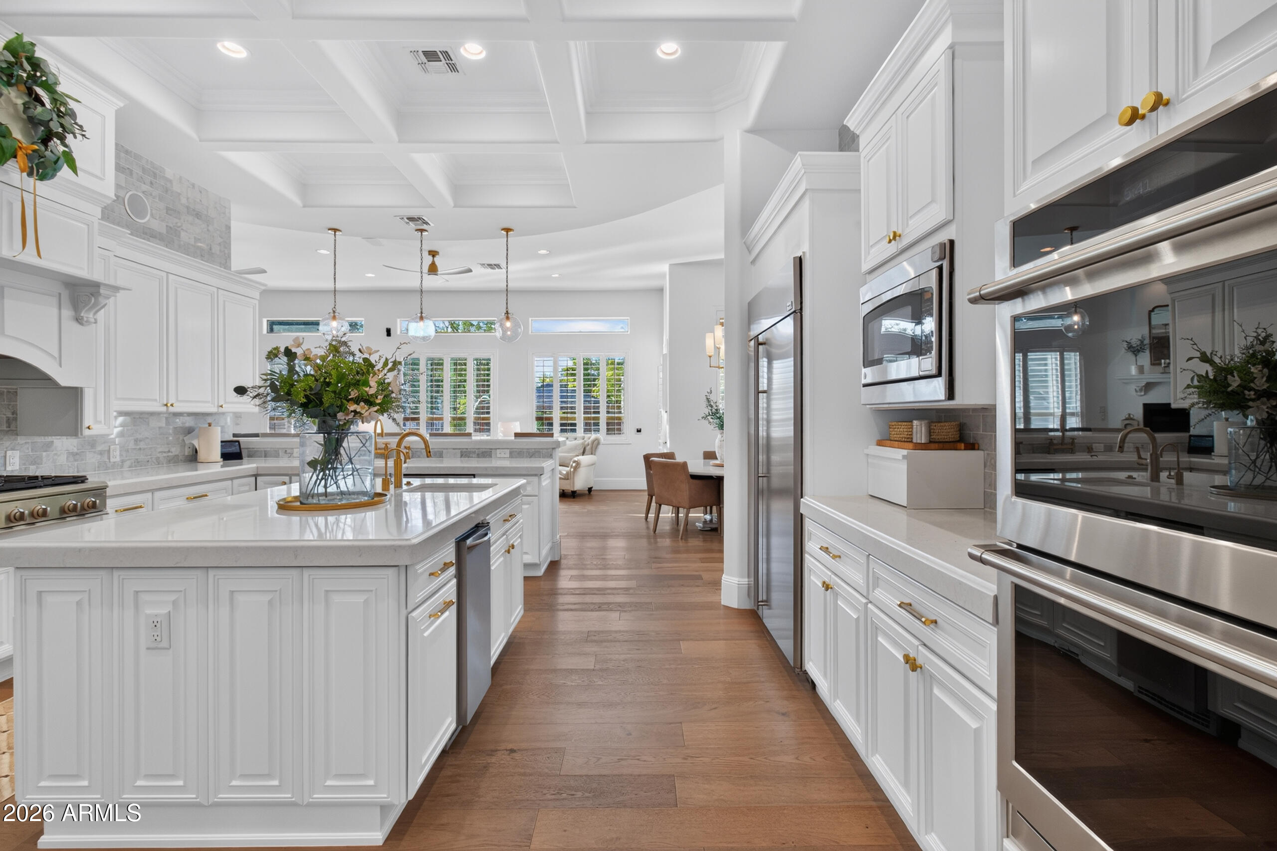 WHITEWING AT HIGLEY - Residential