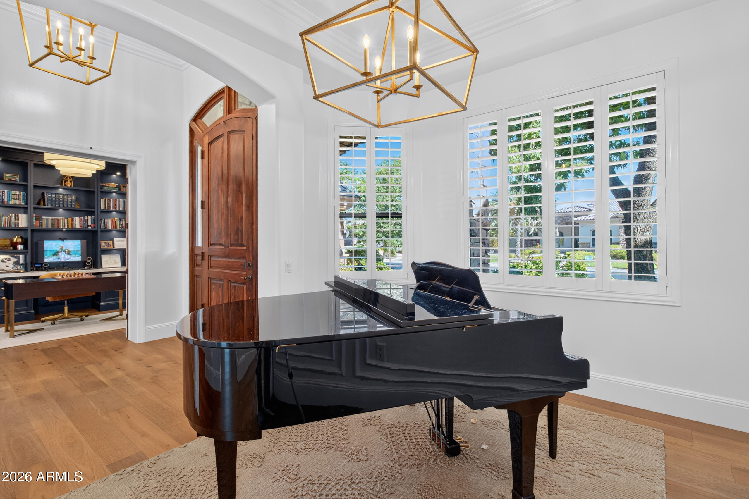 WHITEWING AT HIGLEY - Residential
