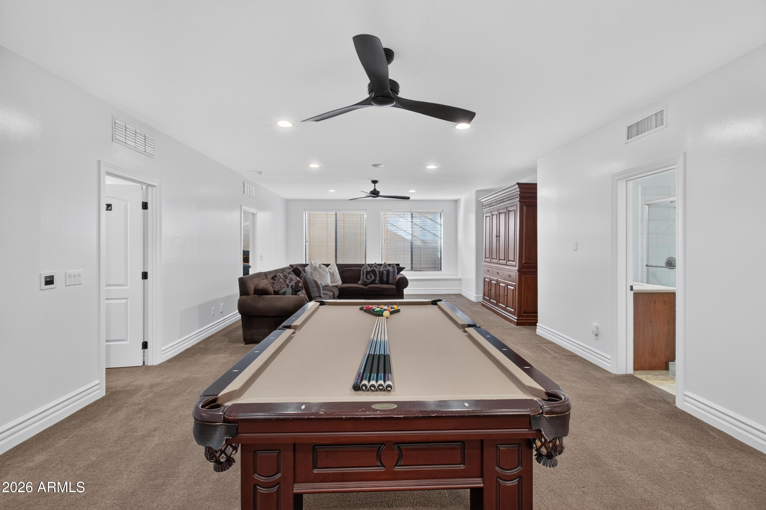 WHITEWING AT HIGLEY - Residential