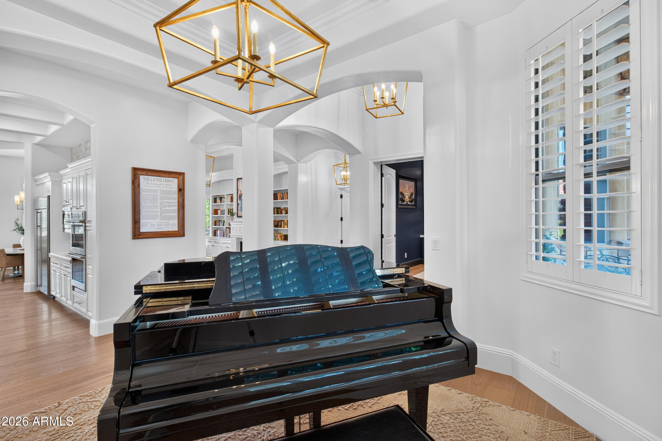 WHITEWING AT HIGLEY - Residential