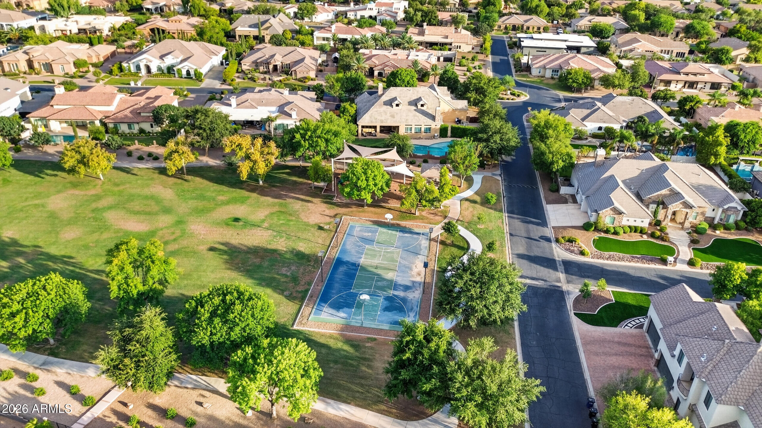 WHITEWING AT HIGLEY - Residential