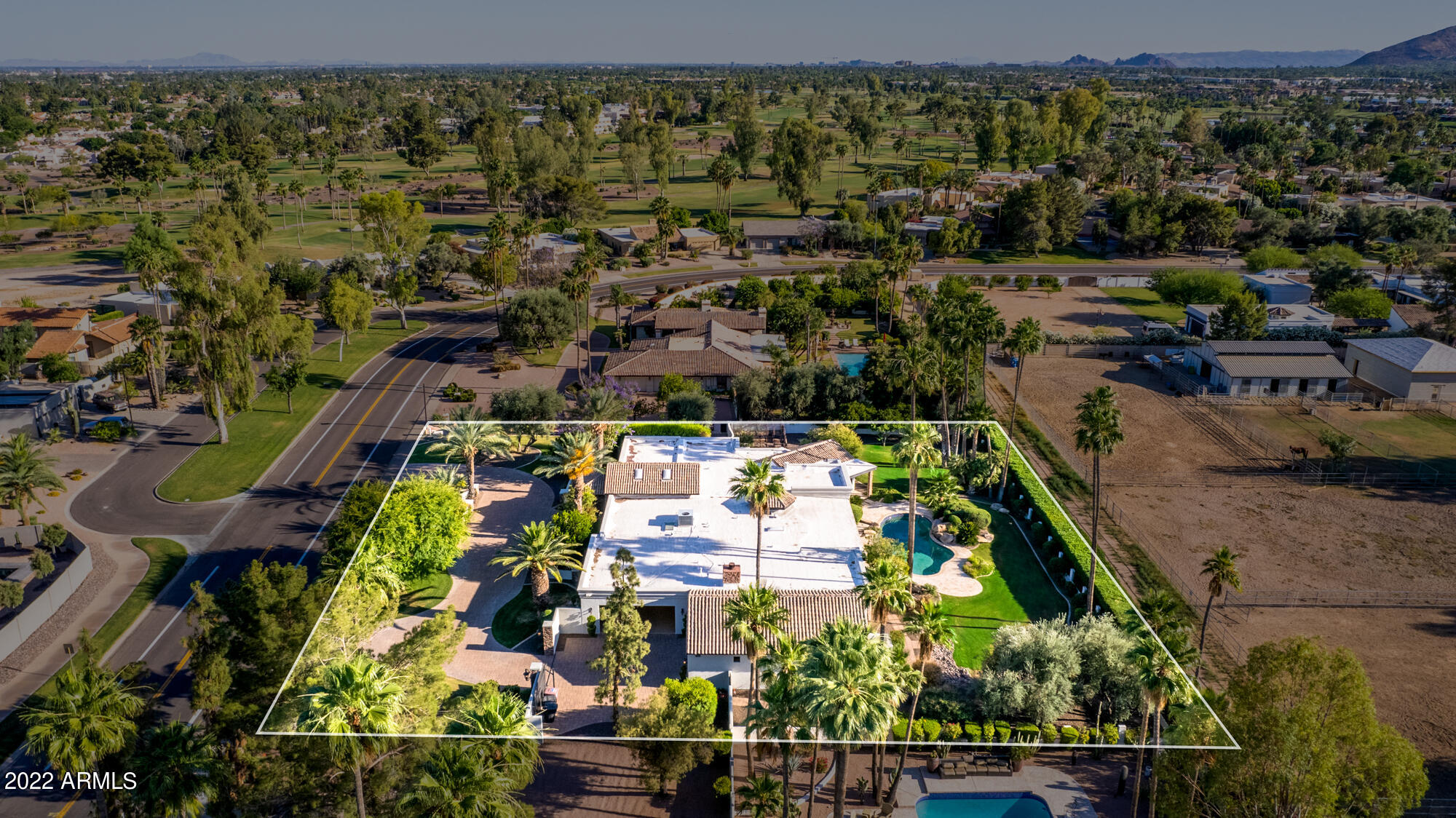 PALO VIENTO 1 - Residential