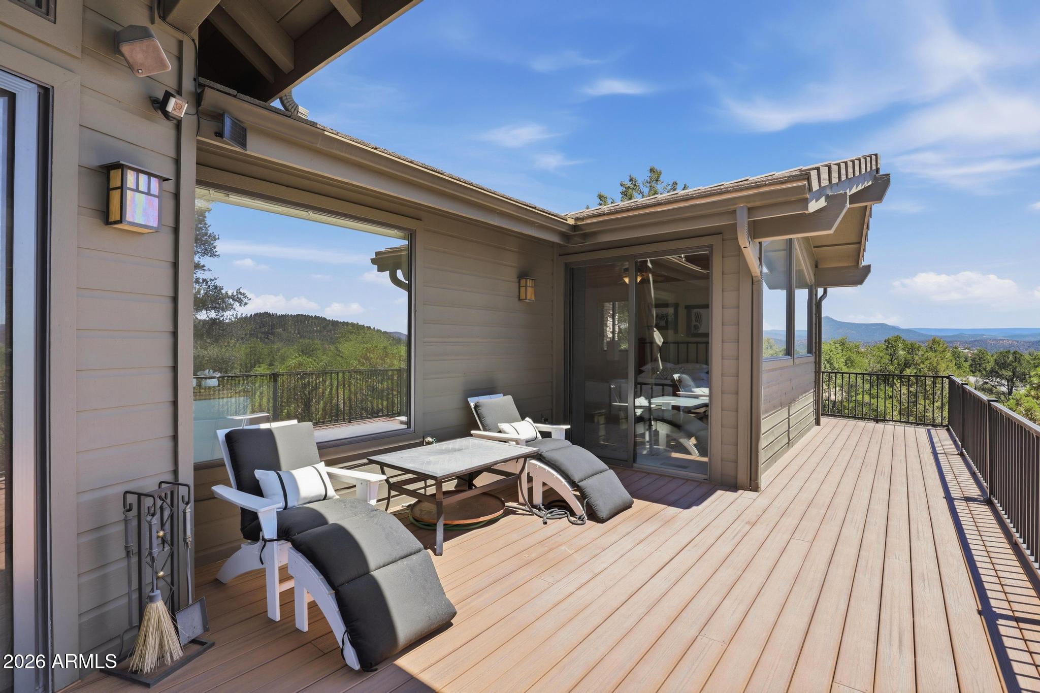 RIM GOLF CLUB PHASE 1 - Residential