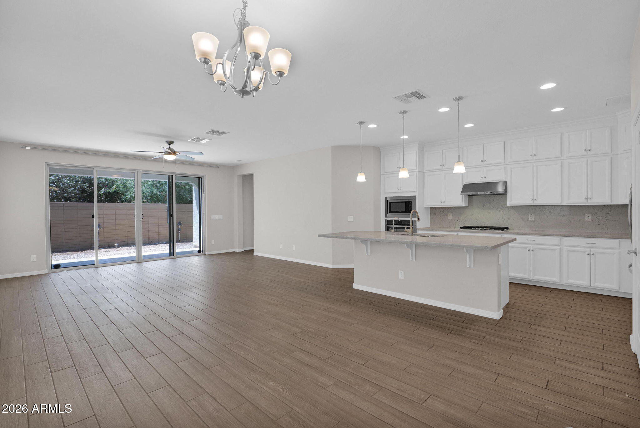 SOUTHERN ENCLAVE - Residential