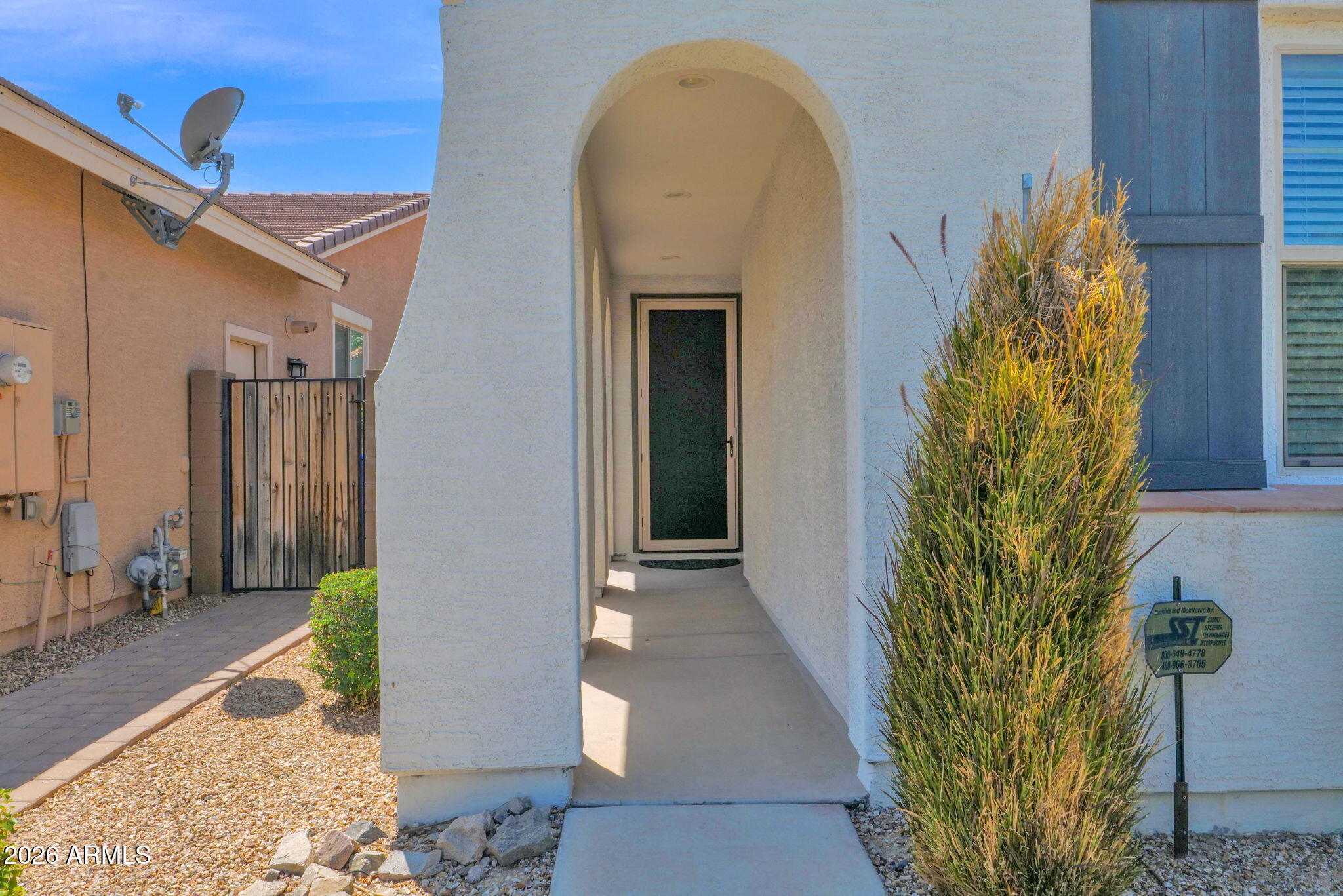 SOUTHERN ENCLAVE - Residential