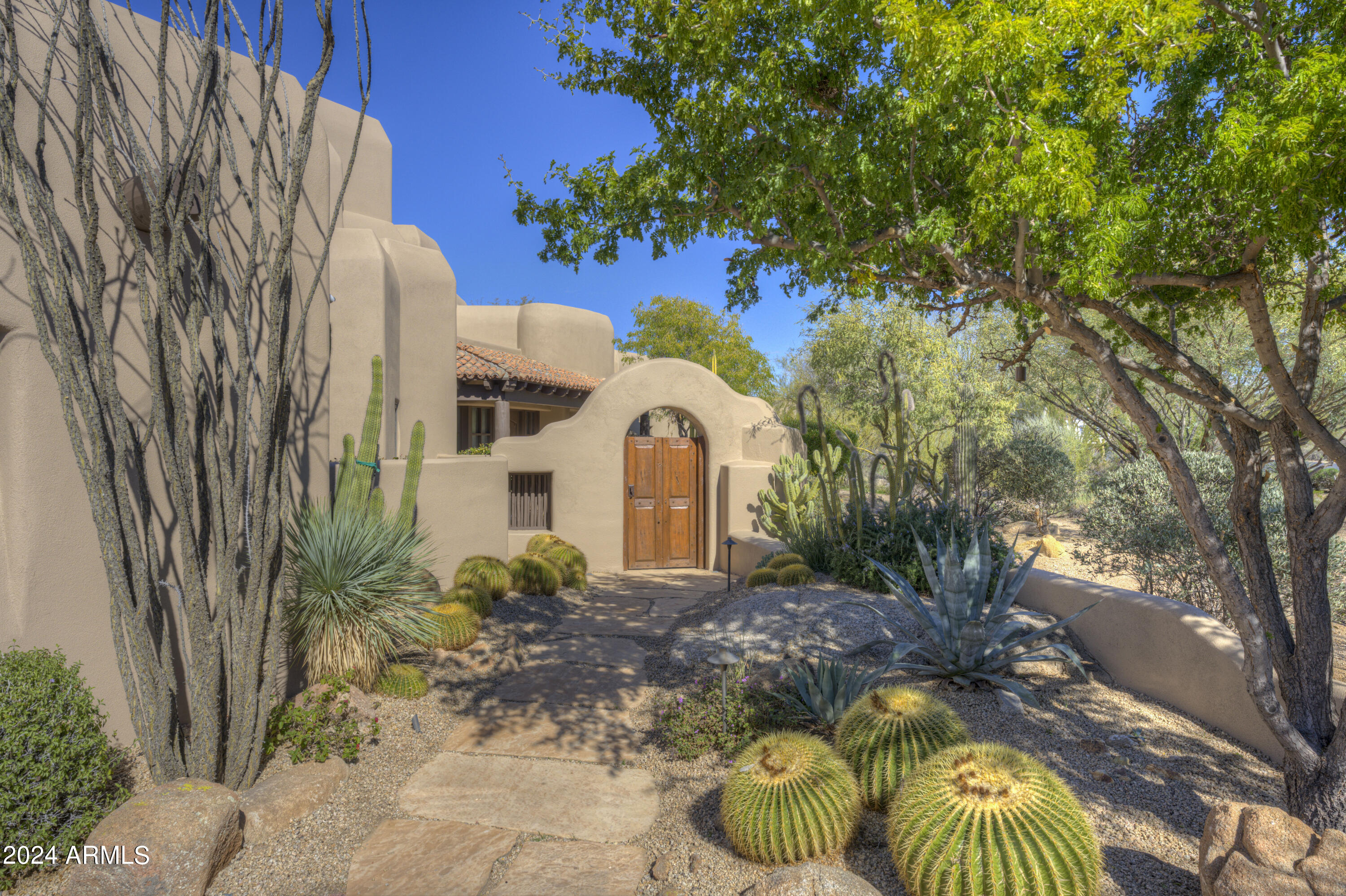 THE BOULDERS - Residential