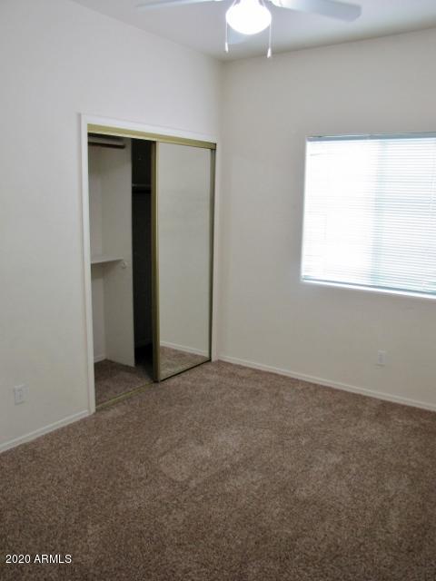 LONDON SQUARE UNIT 2 - Residential
