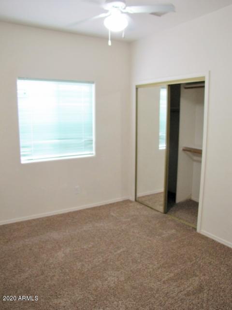 LONDON SQUARE UNIT 2 - Residential