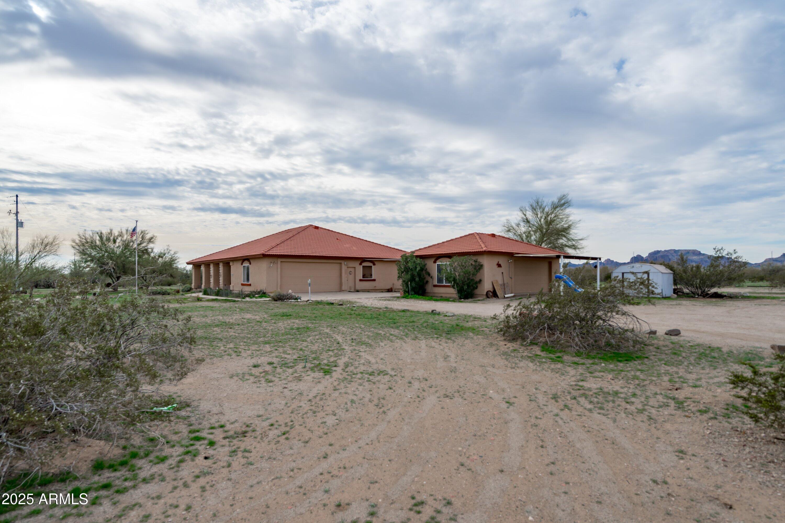 SURVEY N1/2 SECTION 13 T1N R10W - Residential