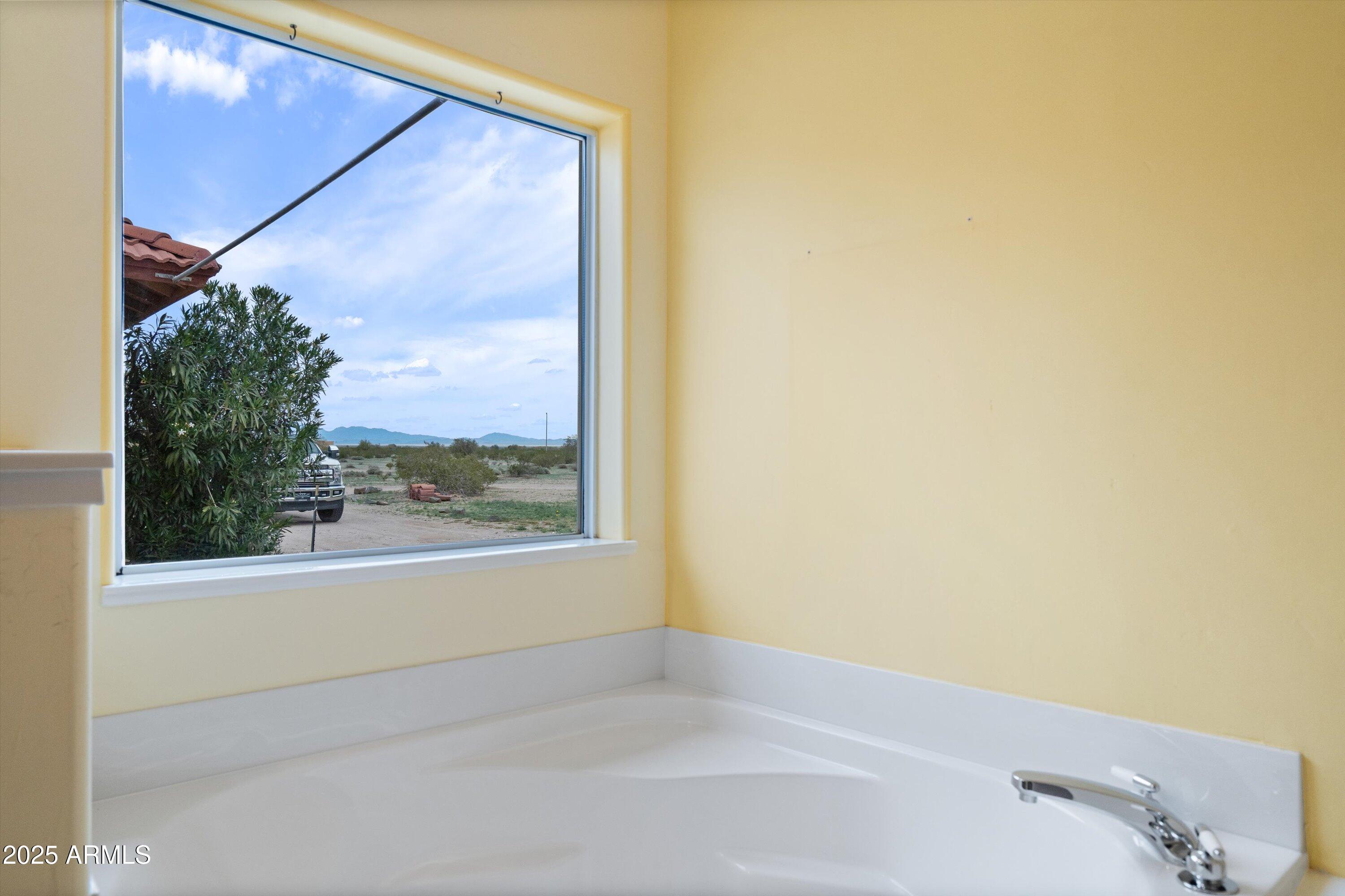 SURVEY N1/2 SECTION 13 T1N R10W - Residential
