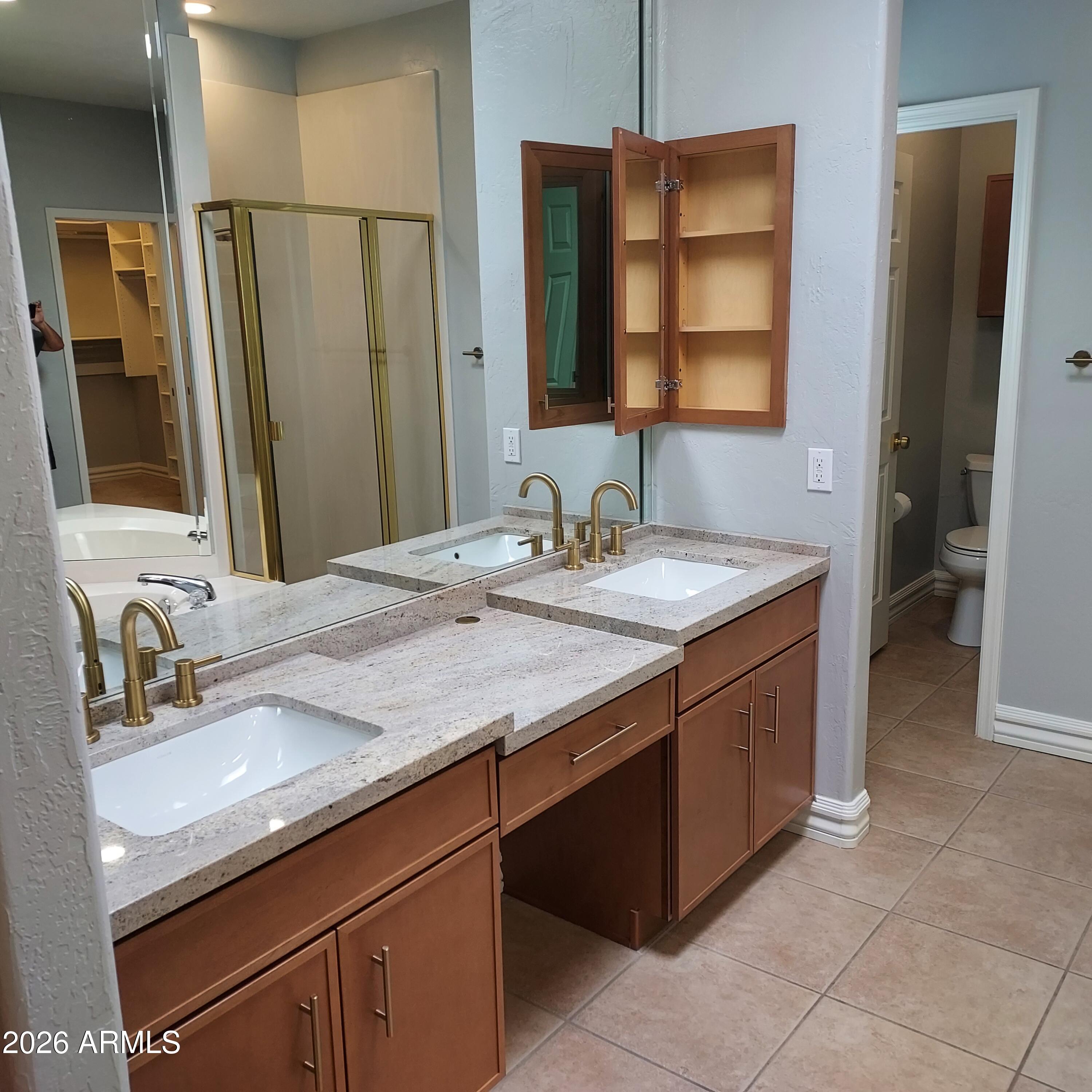 LA MARIPOSA VILLAS 3 in McCormick Ranch - Residential Lease