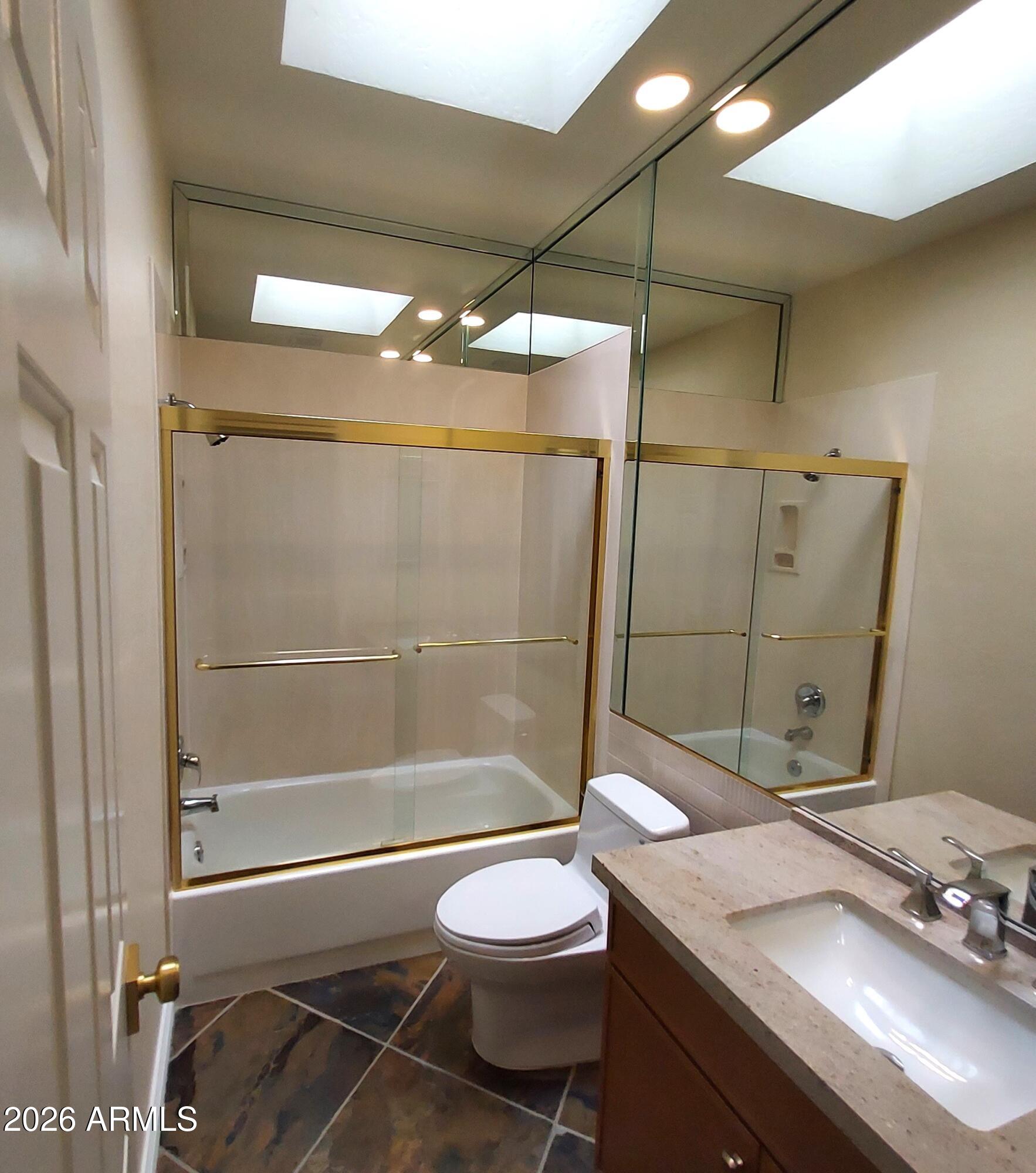 LA MARIPOSA VILLAS 3 in McCormick Ranch - Residential Lease