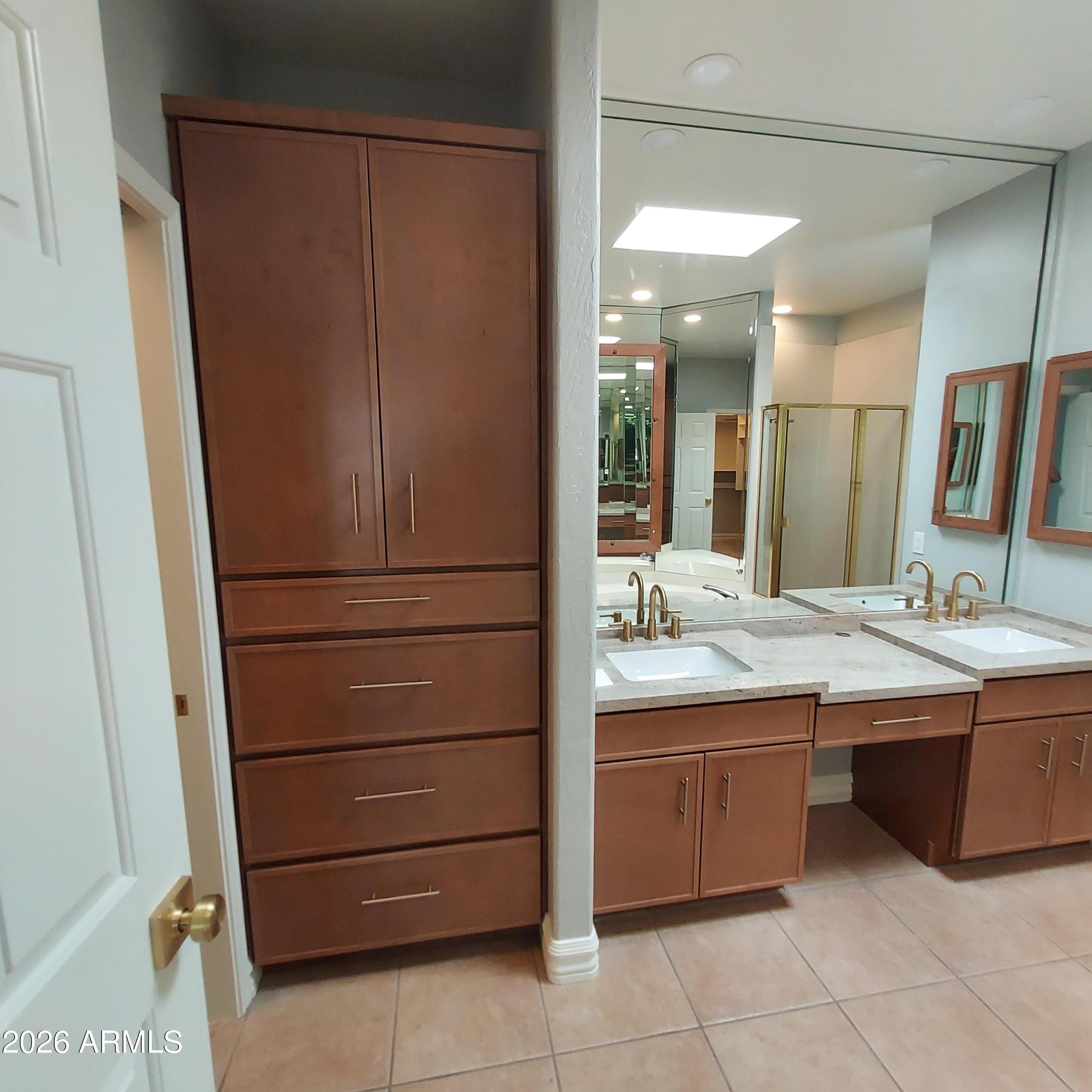 LA MARIPOSA VILLAS 3 in McCormick Ranch - Residential Lease