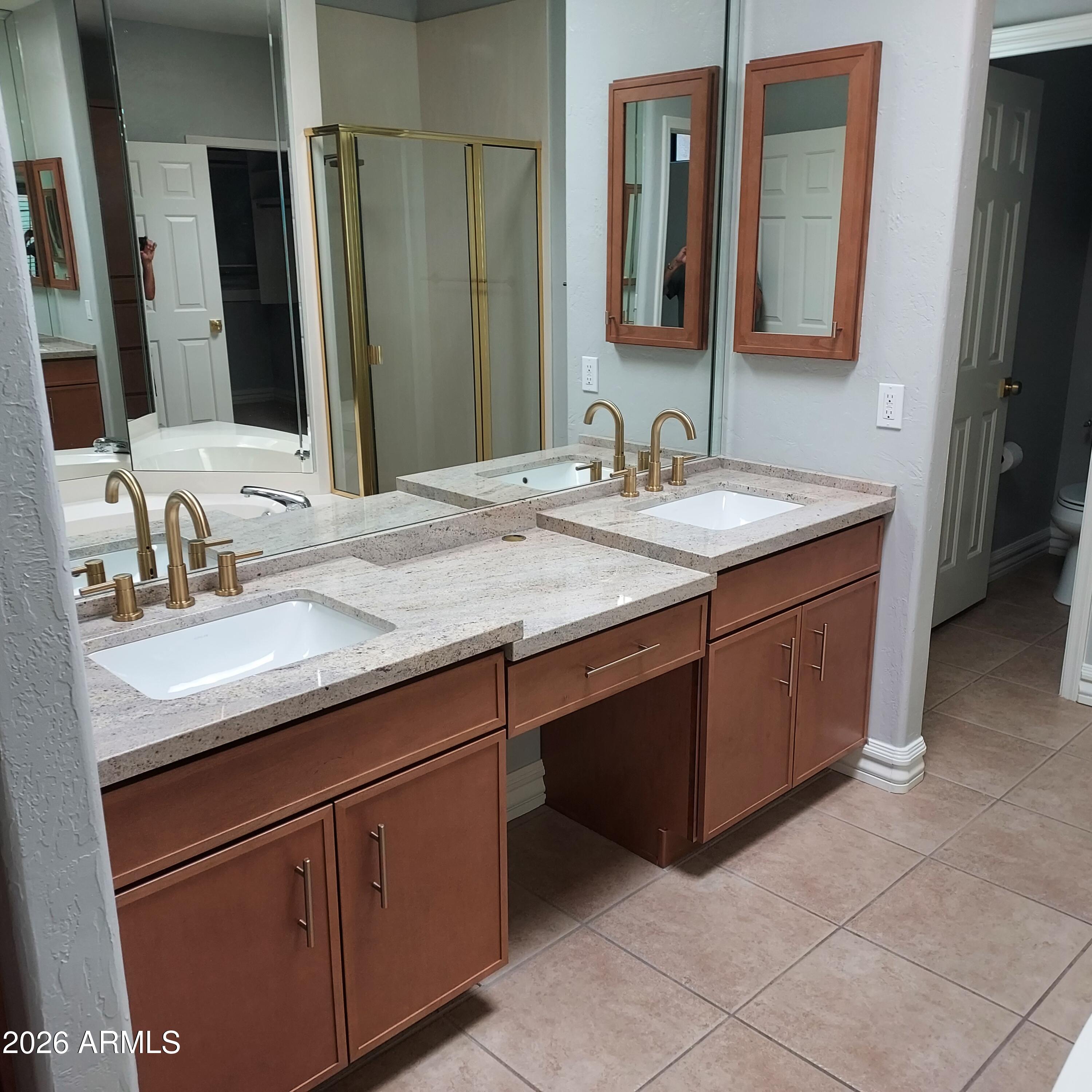 LA MARIPOSA VILLAS 3 in McCormick Ranch - Residential Lease