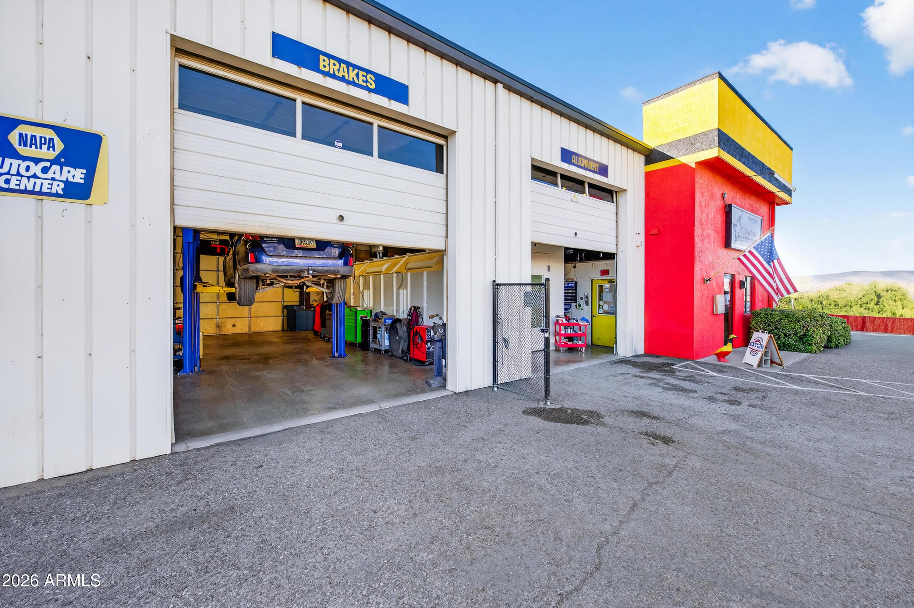 VERDE PALISADES - Commercial Sale