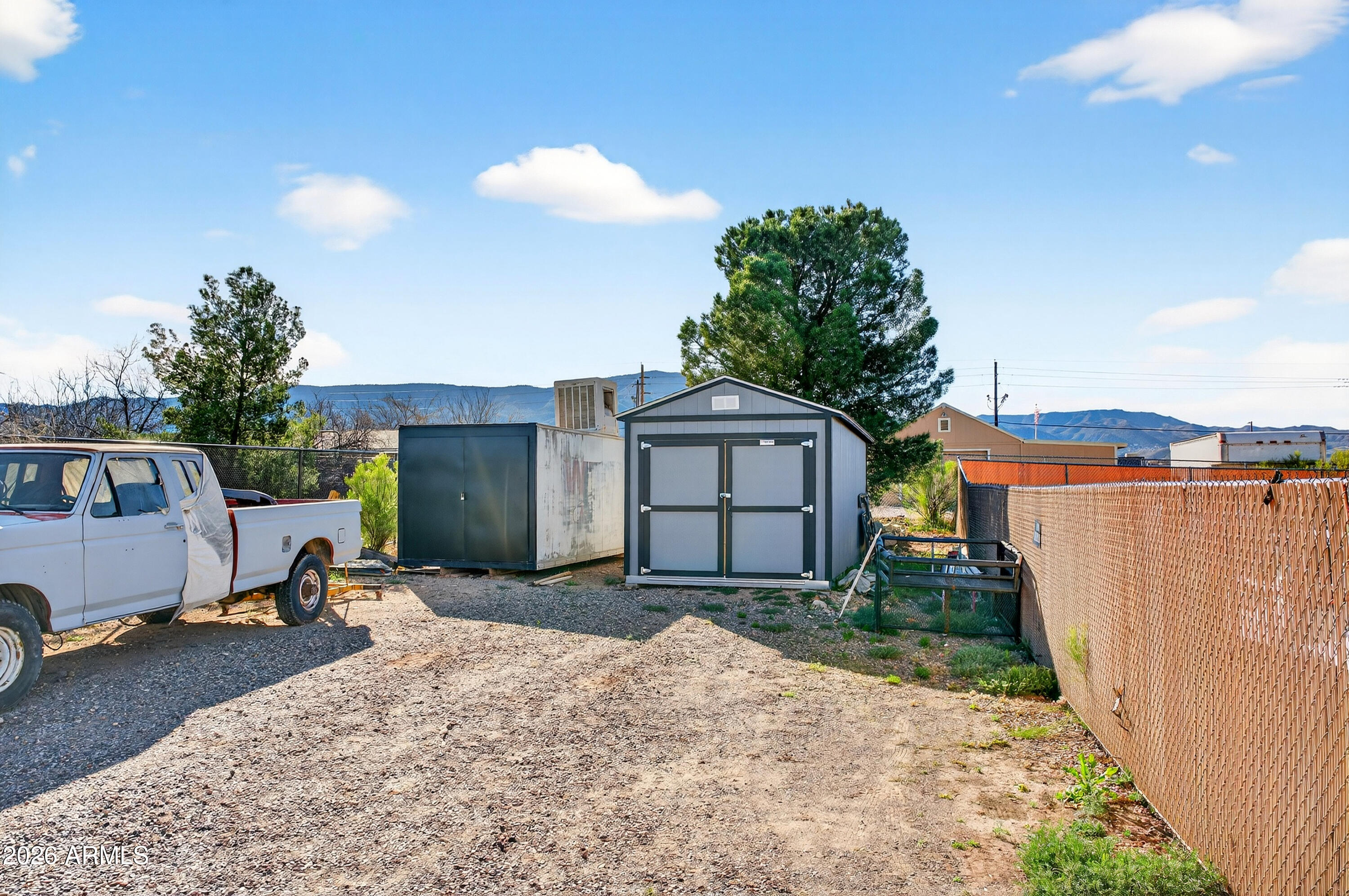 VERDE PALISADES - Commercial Sale