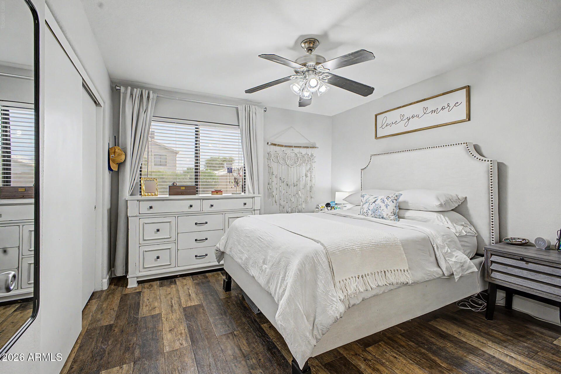 MOUNTAINGATE UNIT 1 - Residential