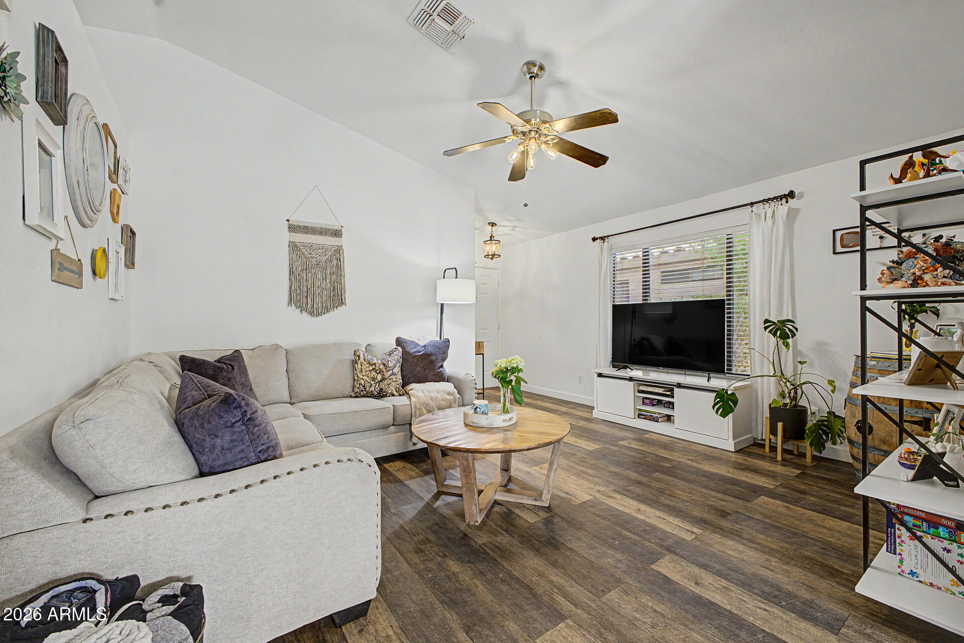 MOUNTAINGATE UNIT 1 - Residential