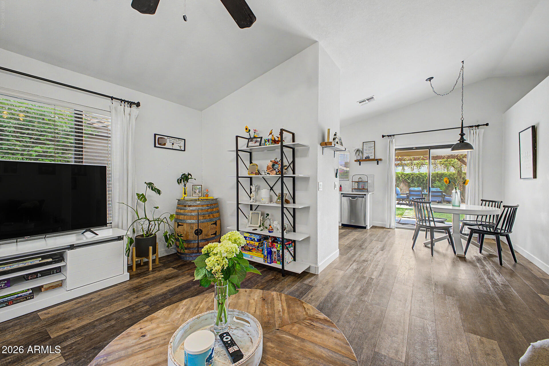 MOUNTAINGATE UNIT 1 - Residential