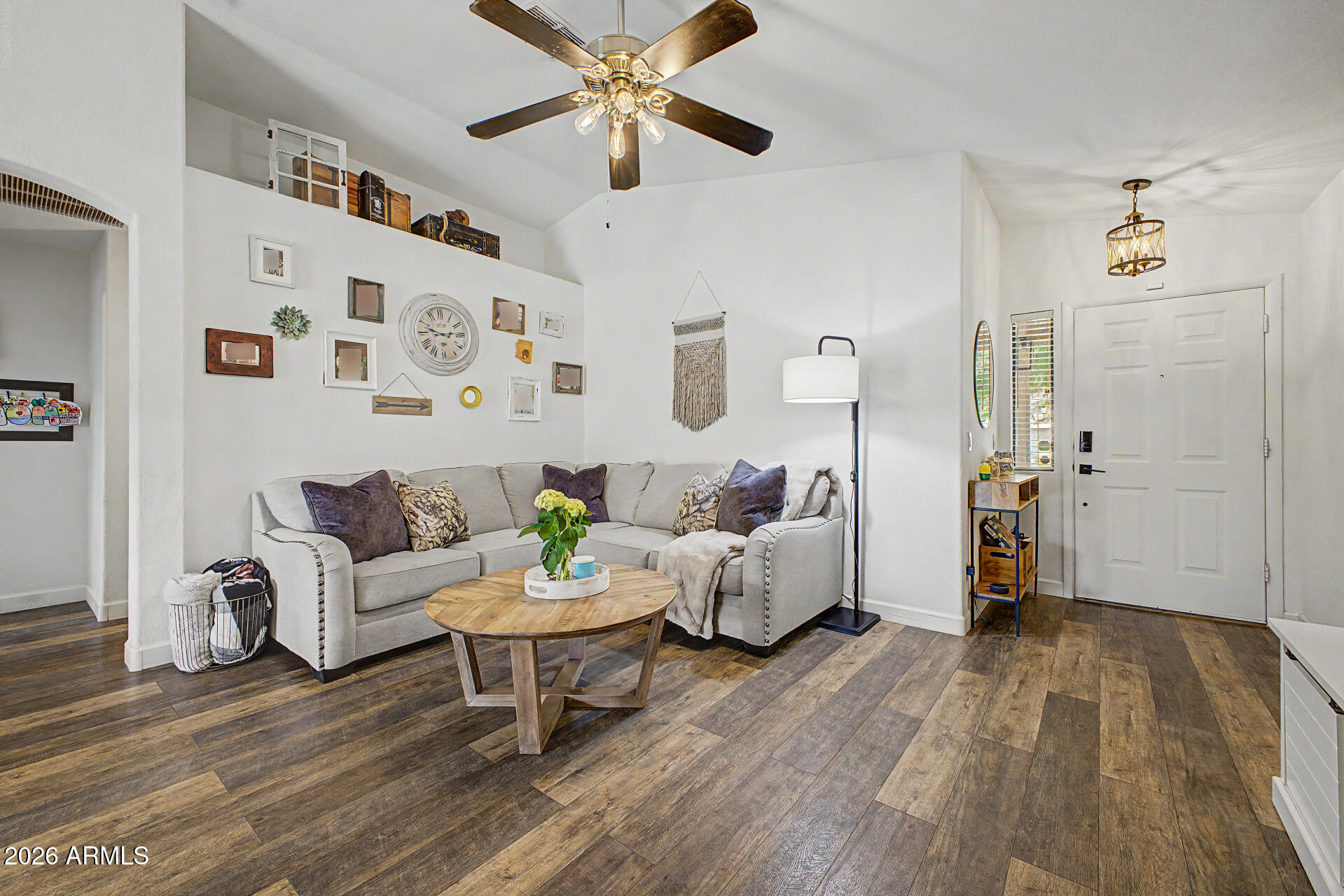MOUNTAINGATE UNIT 1 - Residential