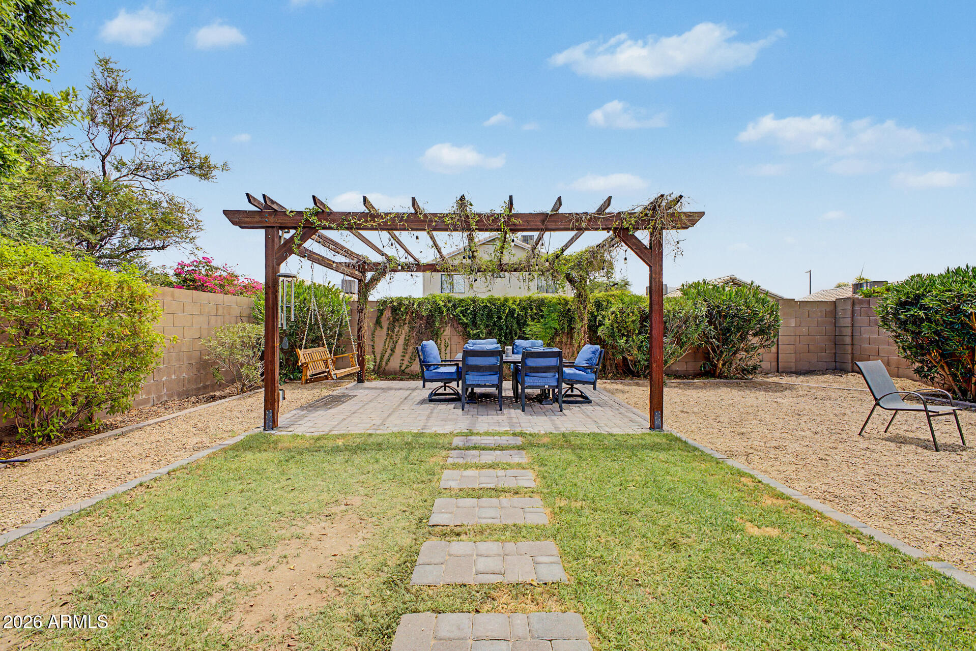 MOUNTAINGATE UNIT 1 - Residential