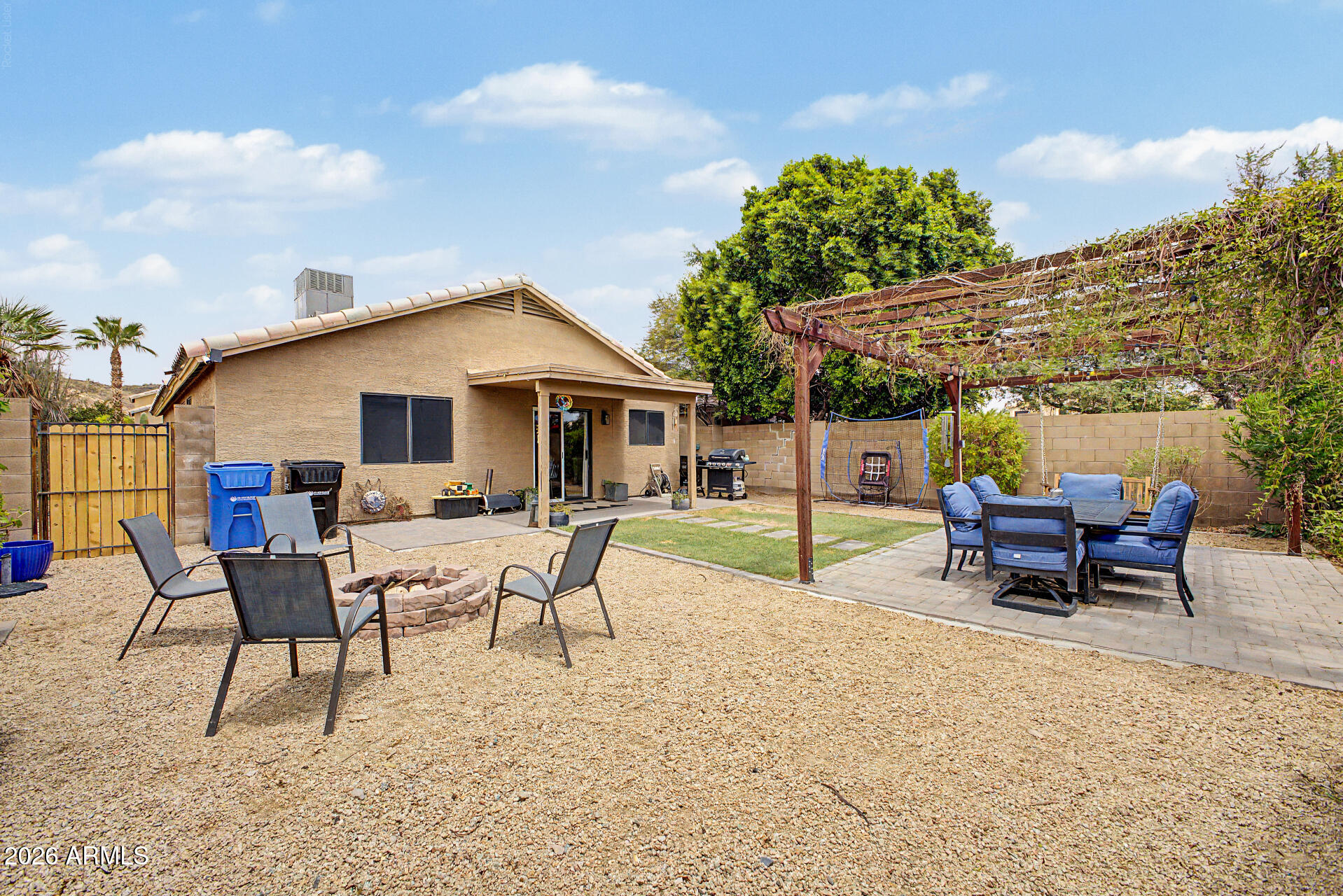 MOUNTAINGATE UNIT 1 - Residential
