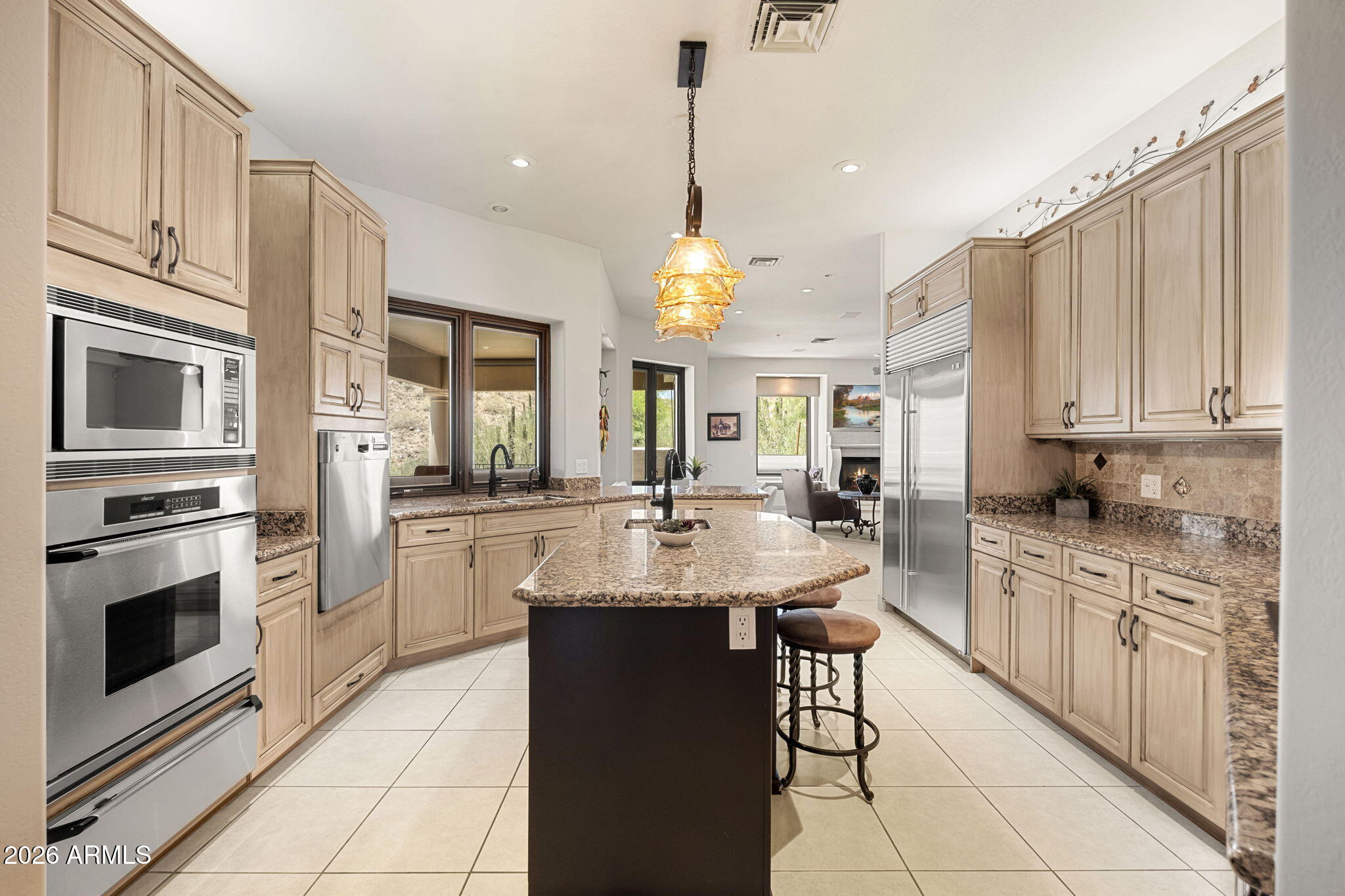SCOTTSDALE MOUNTAIN - Residential