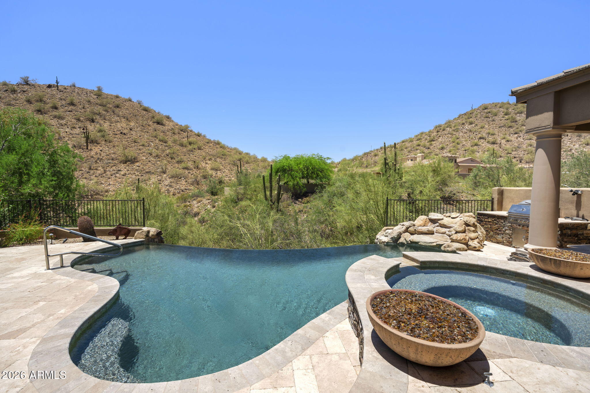 SCOTTSDALE MOUNTAIN - Residential