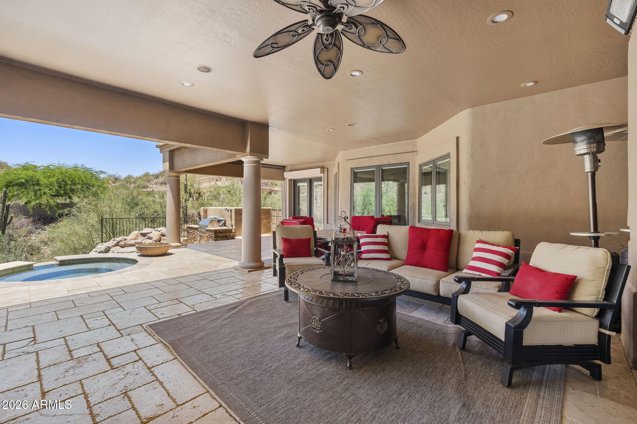 SCOTTSDALE MOUNTAIN - Residential