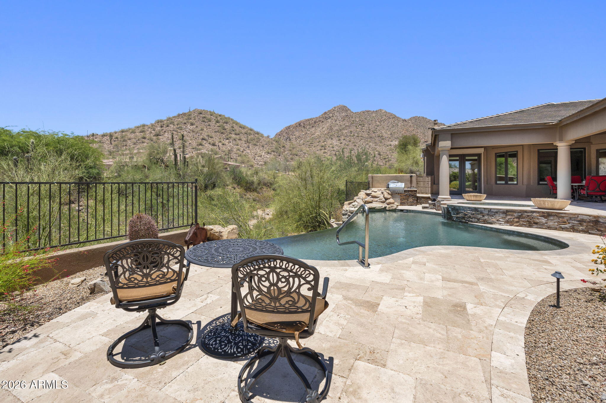 SCOTTSDALE MOUNTAIN - Residential