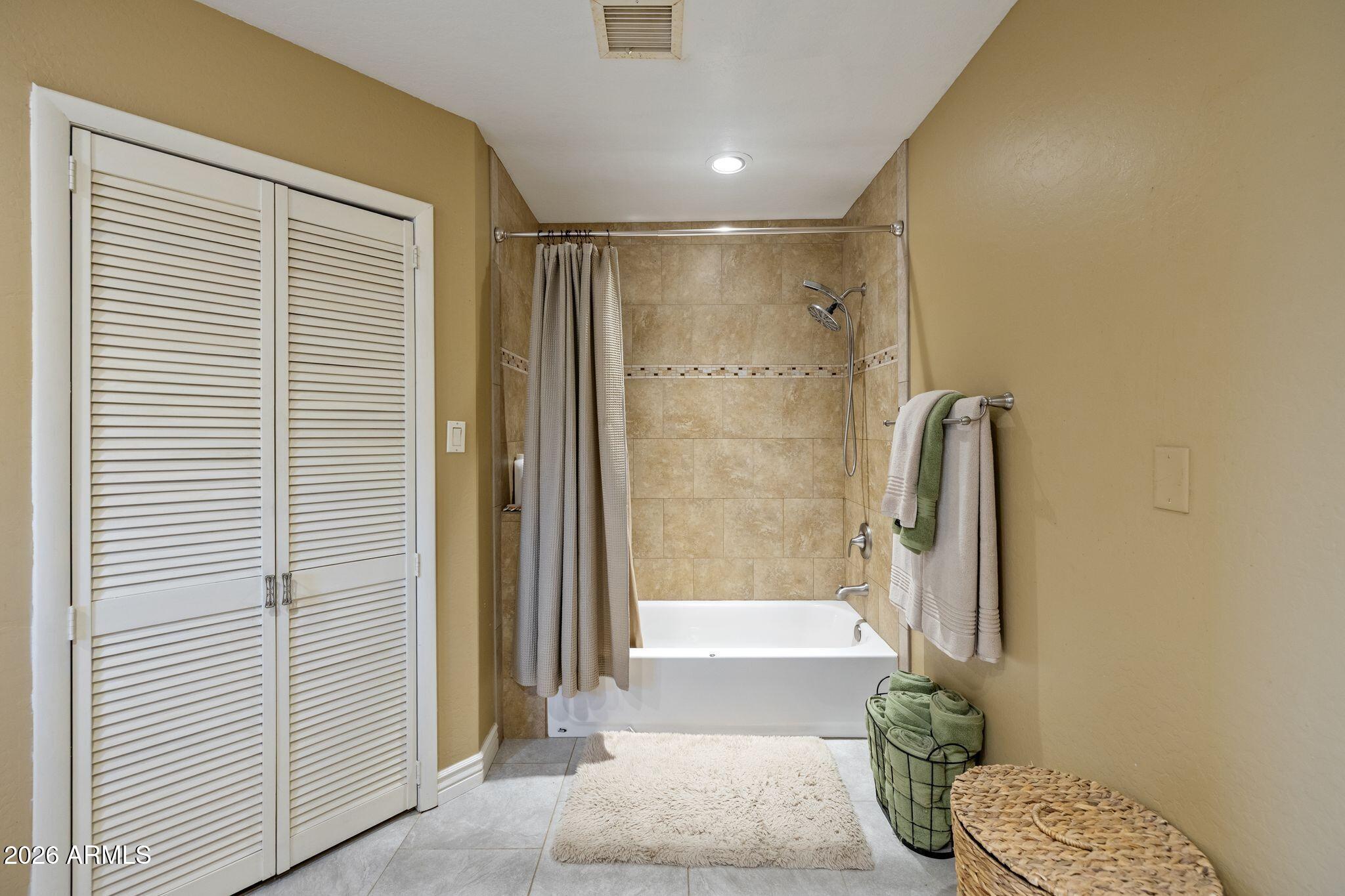 CROSSROADS RANCH PHASE 2 AMD - Residential