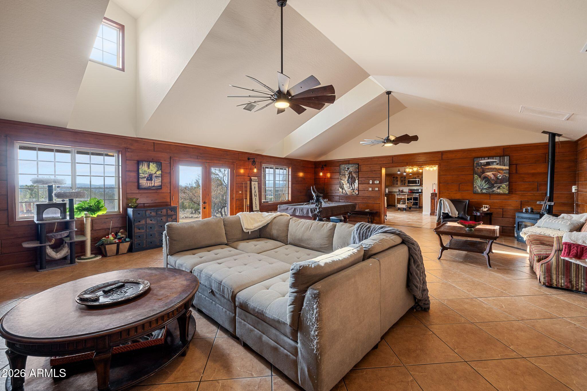 CROSSROADS RANCH PHASE 2 AMD - Residential